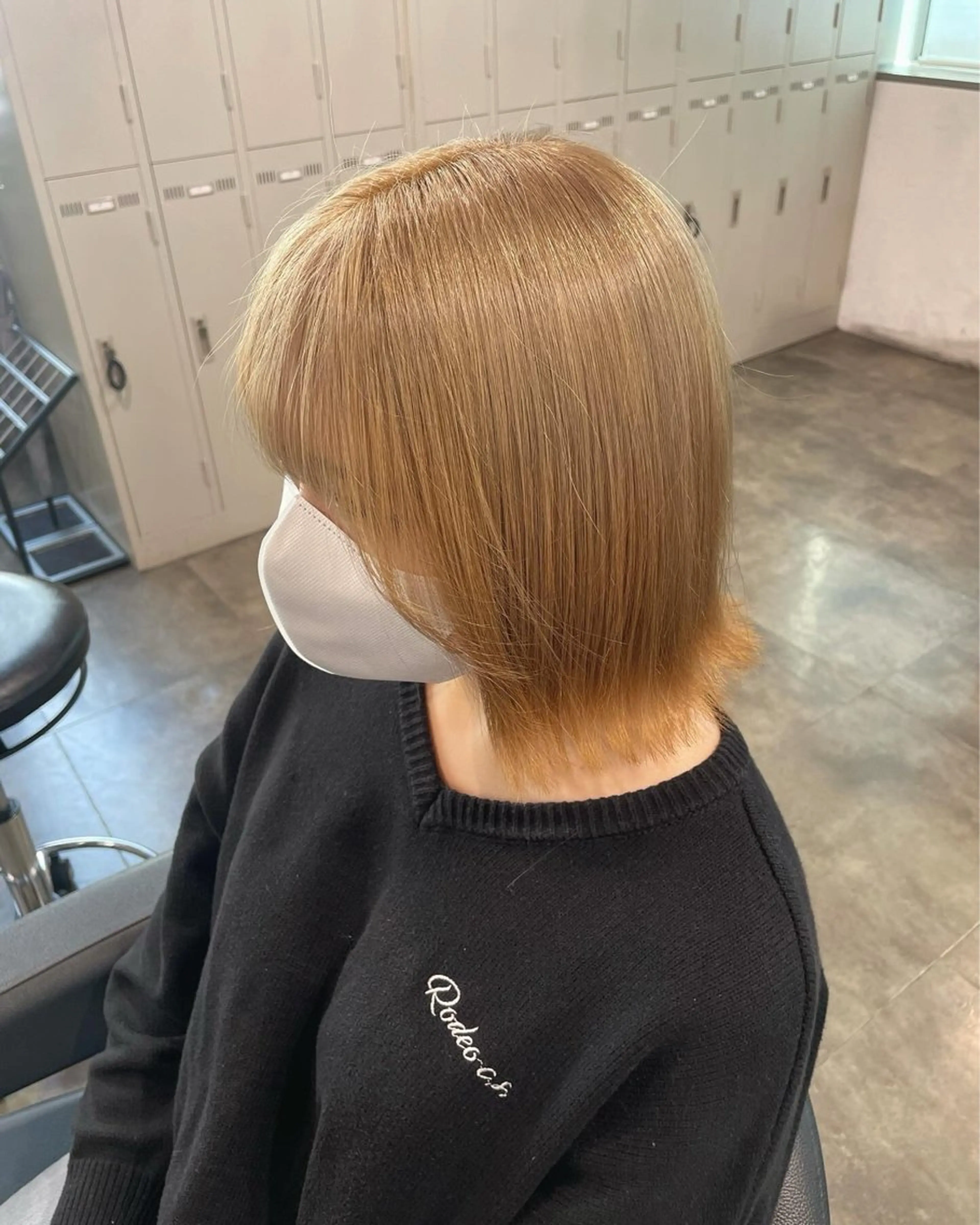 ミディアム カラー ヘアカラー ハイトーンブロンド 横浜💞ミオのヘアスタイル