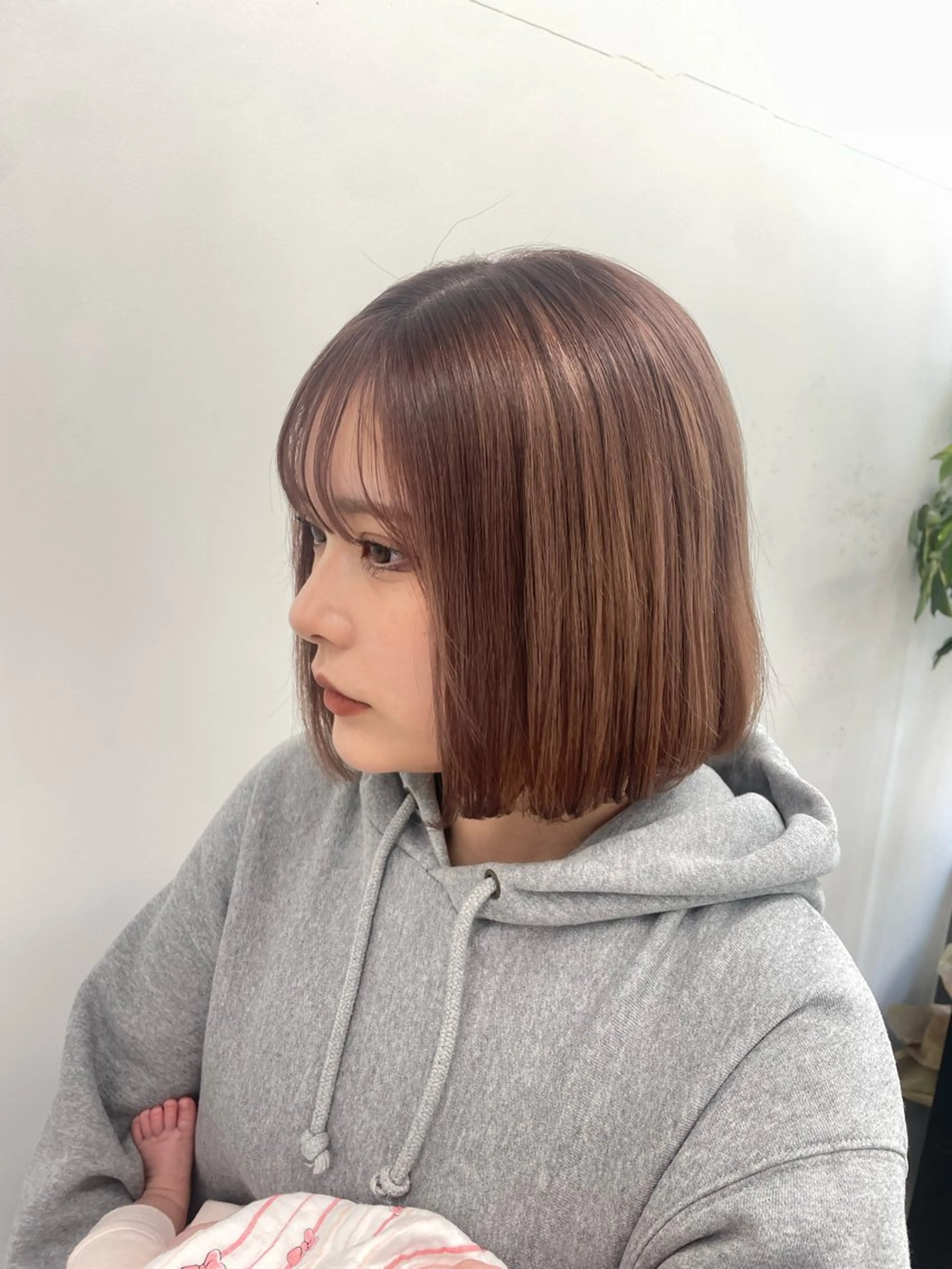ミディアム カラー ヘアカラー KOTOMI .のヘアスタイル