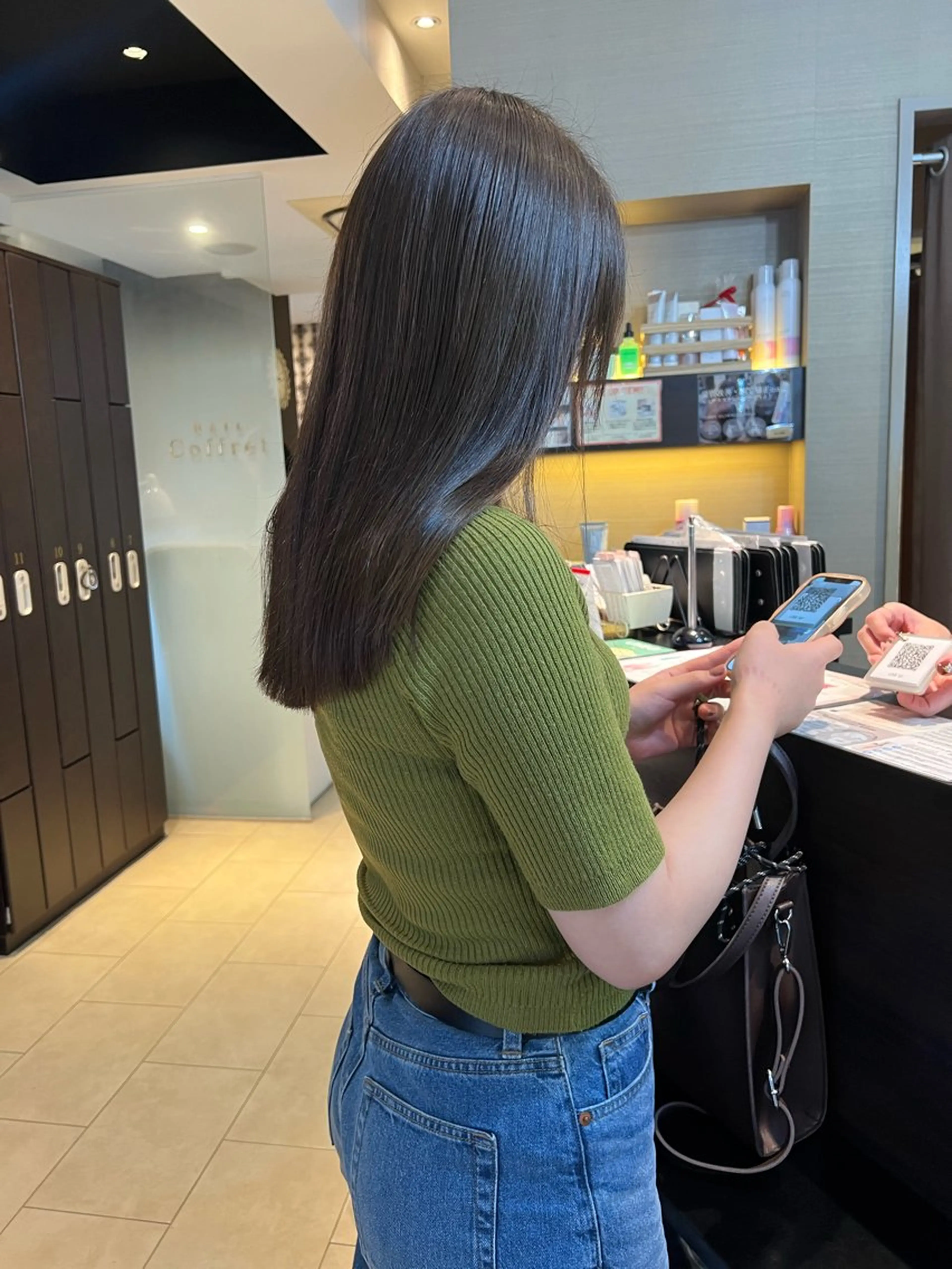 ロング カラー カット ヘアカラー トリートメント 田中 月菜のヘアスタイル