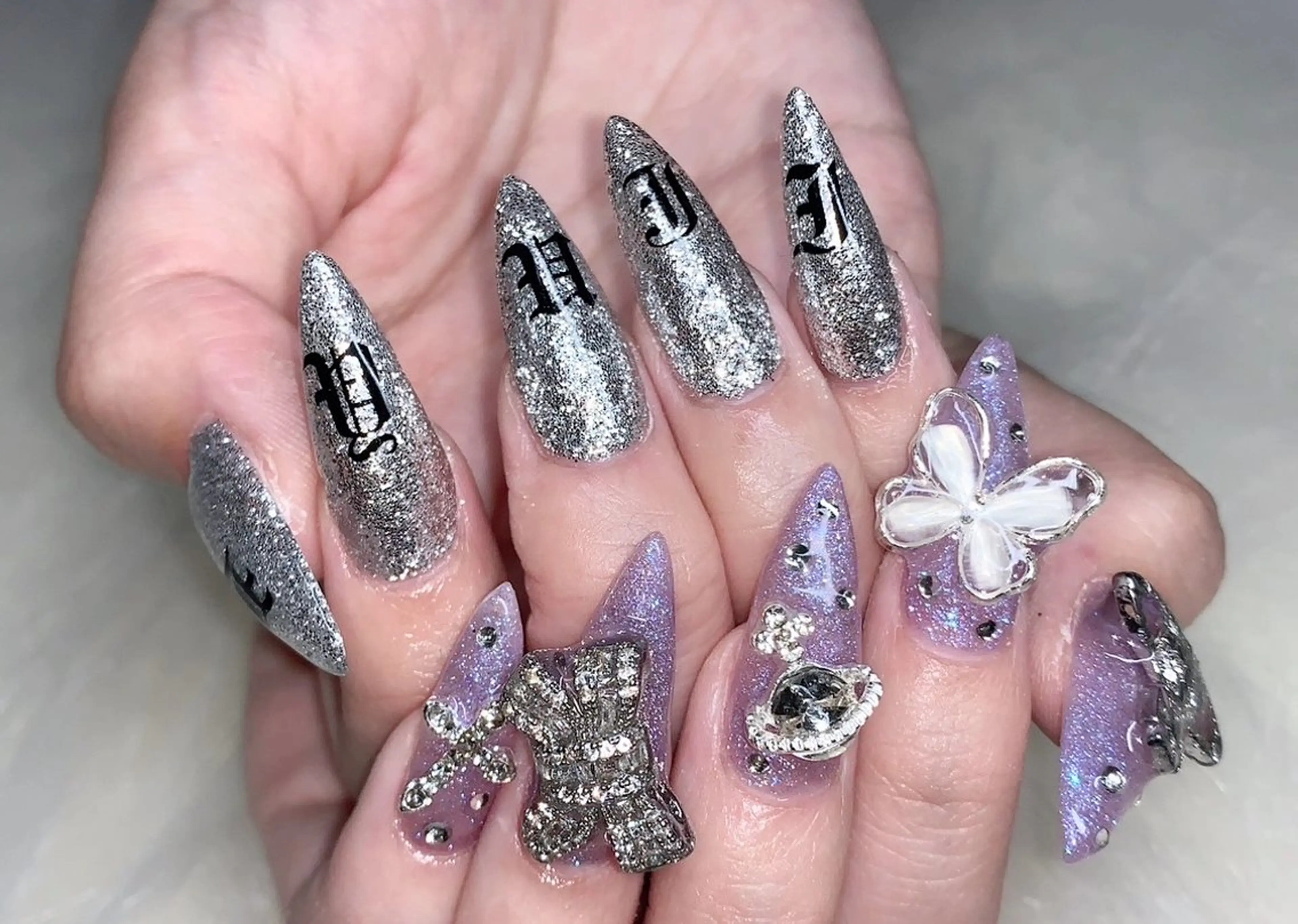 ネイル 持ち込み スカルプネイル NAILSGOGO shibuyaのネイルデザイン