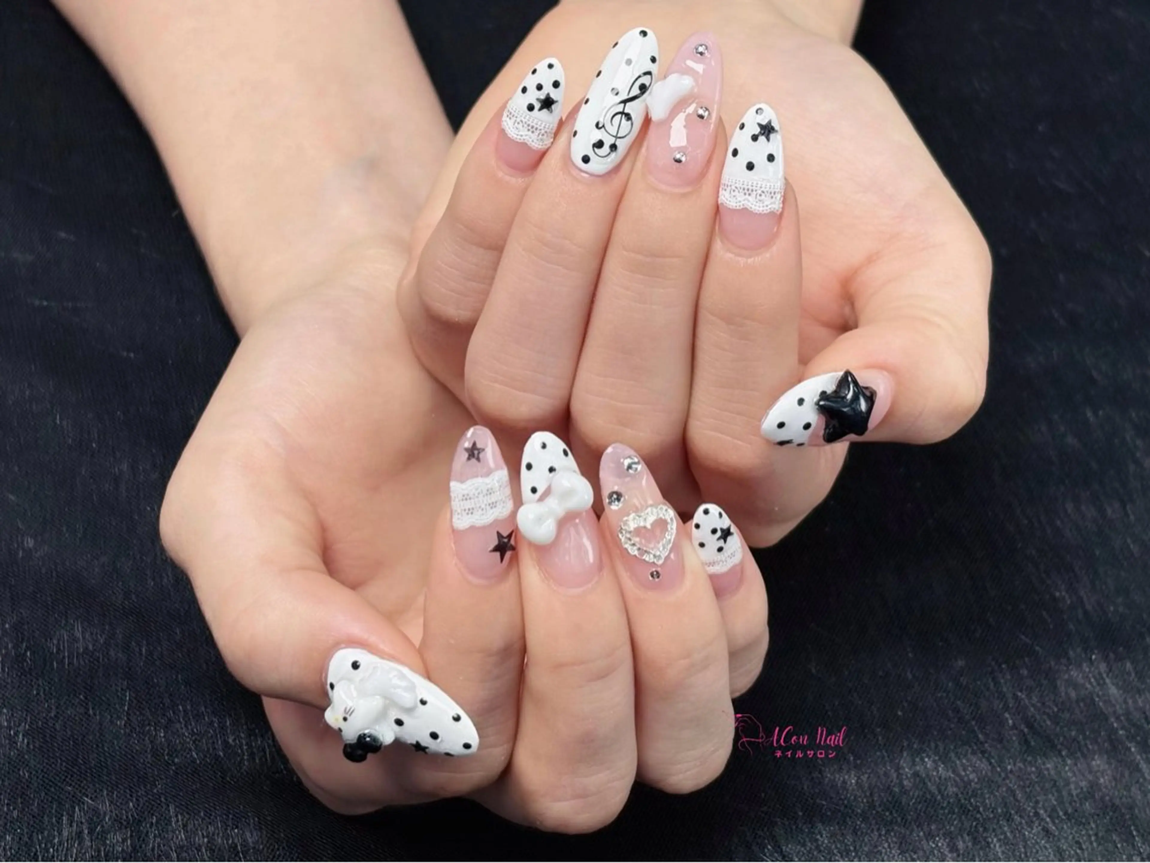 ネイル 桜ネイル 長さ出し フラワーネイル フレンチネイル ジェルネイル ハンドネイル AConNailSalon所属・ACon NailSalonのネイルデザイン