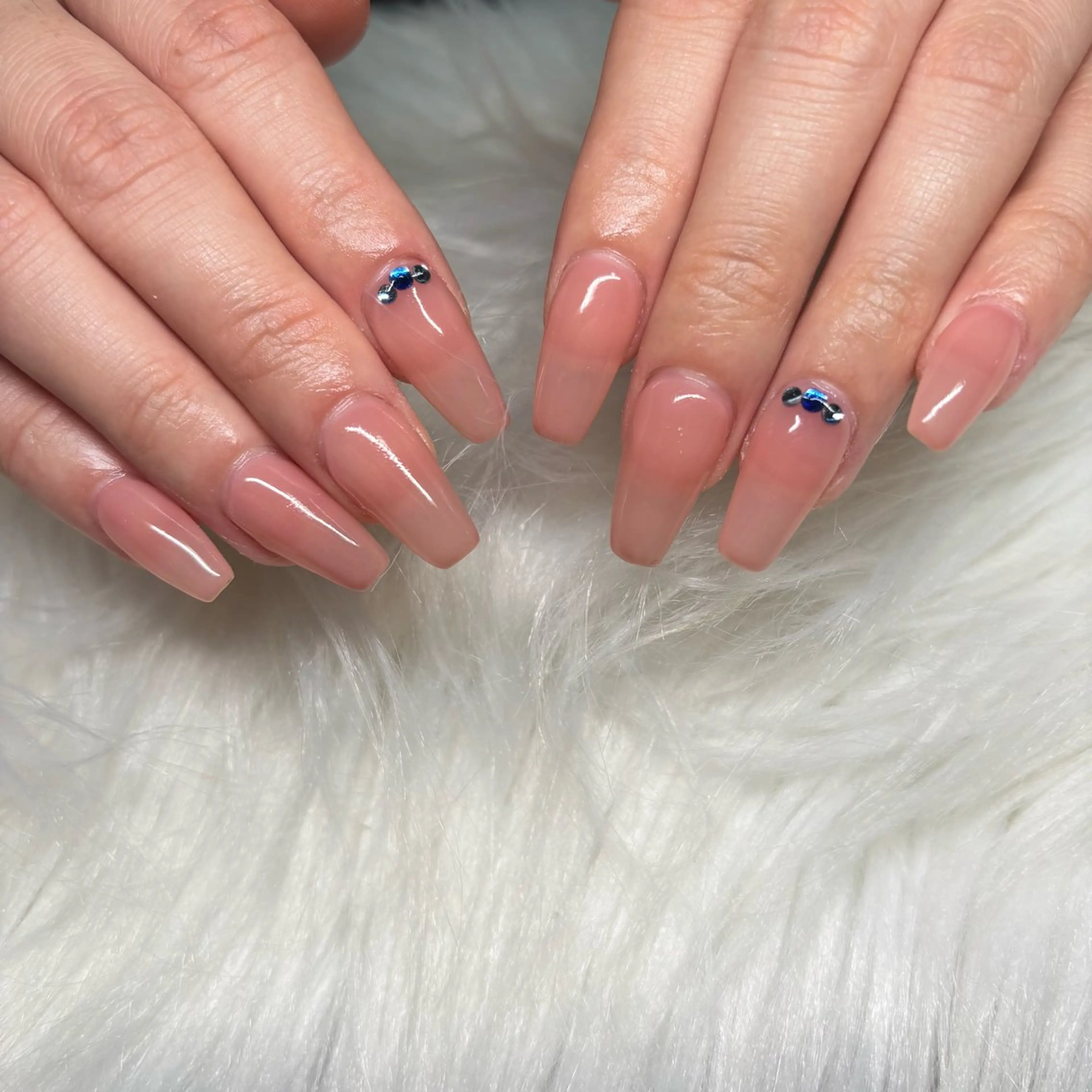 ネイル スカルプネイル ハンドネイル RE💟N.NAIL ラテン系お姉さんのネイルデザイン