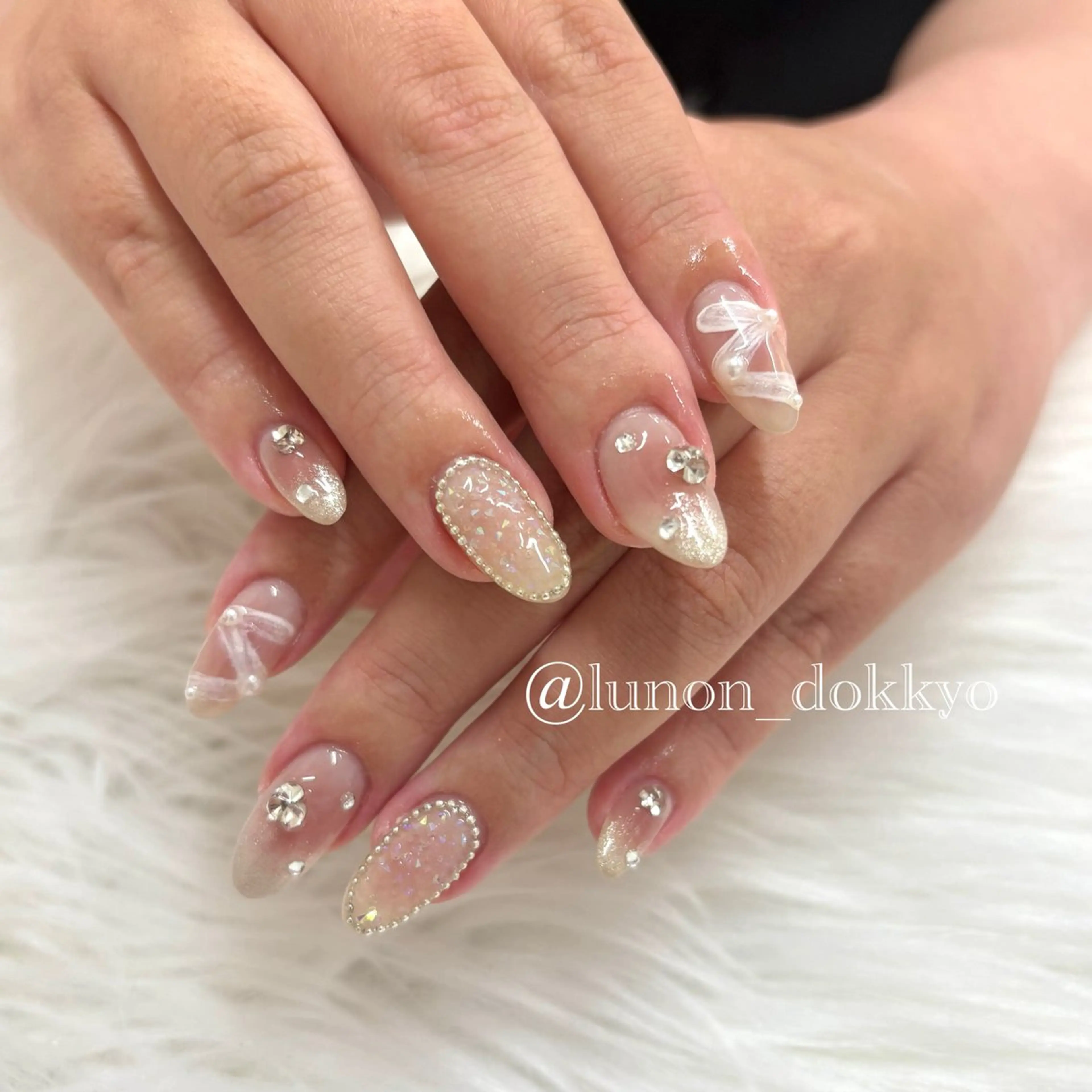 ネイル ハンドネイル NAILSALON LUNON 獨協大学前駅店所属・LUNON 獨協大学前駅店のネイルデザイン