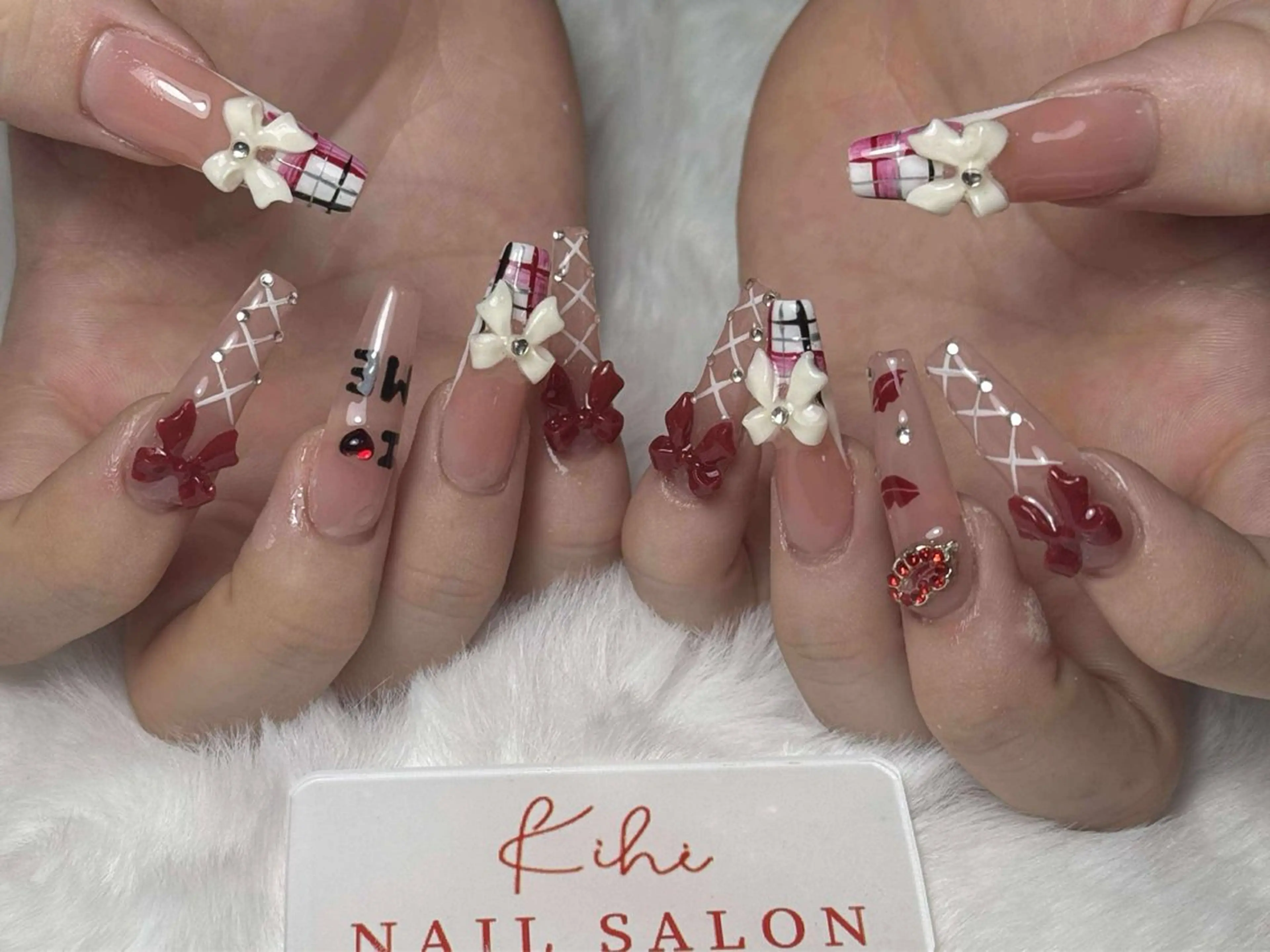 ネイル アートネイル フレンチネイル ジェルネイル グラデーション 韓国ネイル ハンドネイル 💕鈴木ユリ パラジェル/オフ無料のネイルデザイン