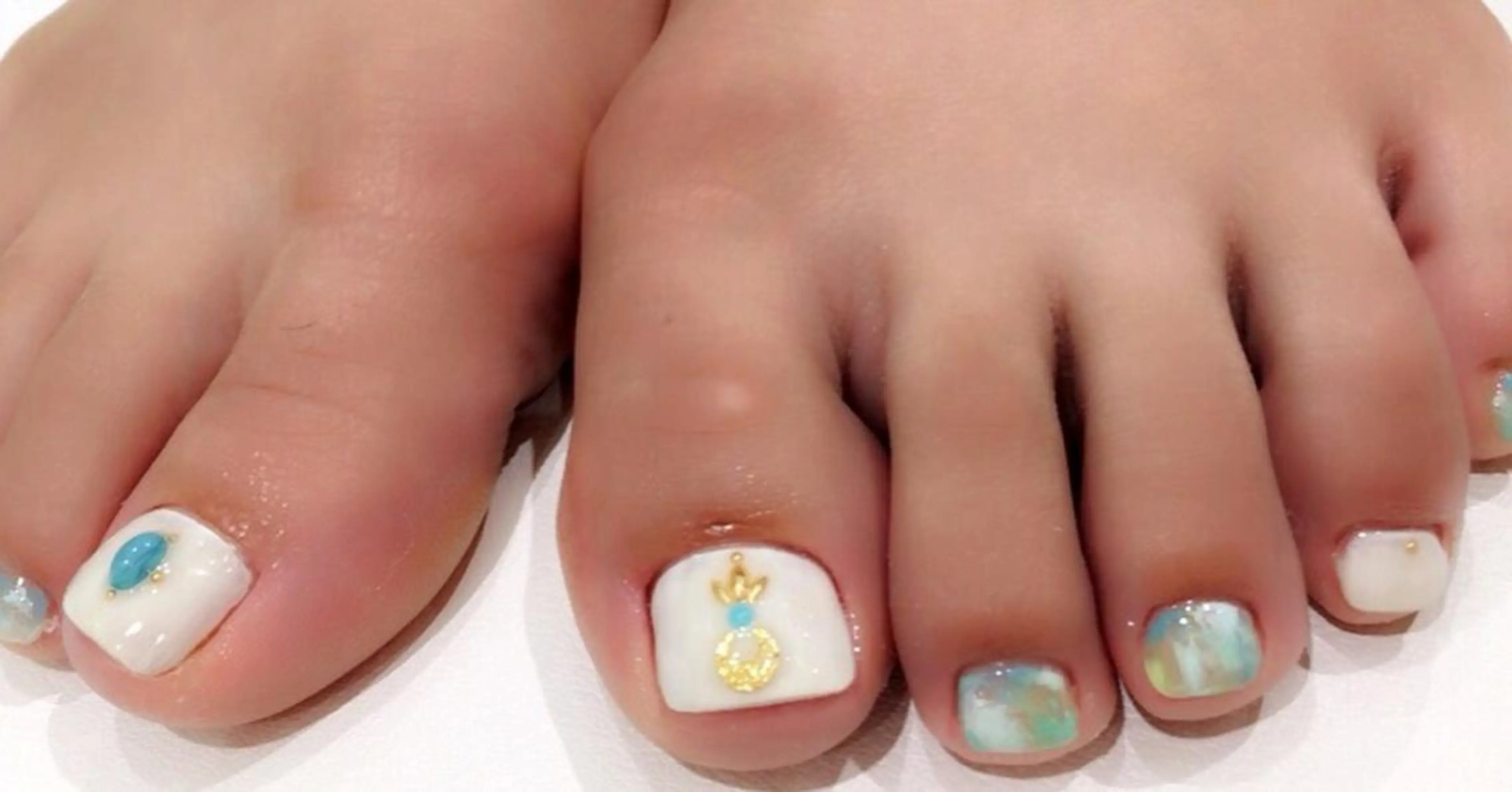 ネイル 山藤 萌永のネイルデザイン