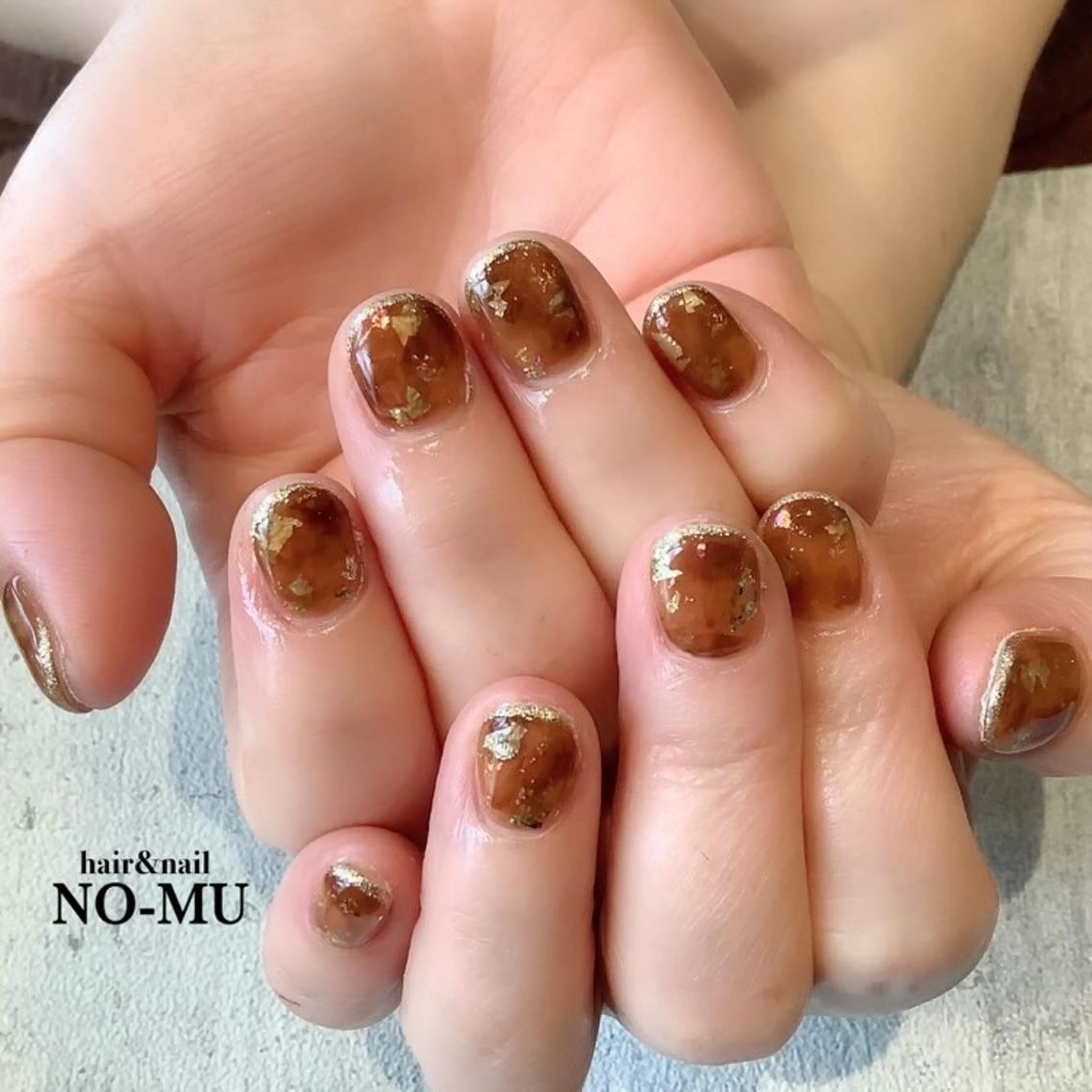 ネイル べっ甲ネイル ハンドネイル hair&nail NO-MU所属・hair&nail NO-MUのネイルデザイン
