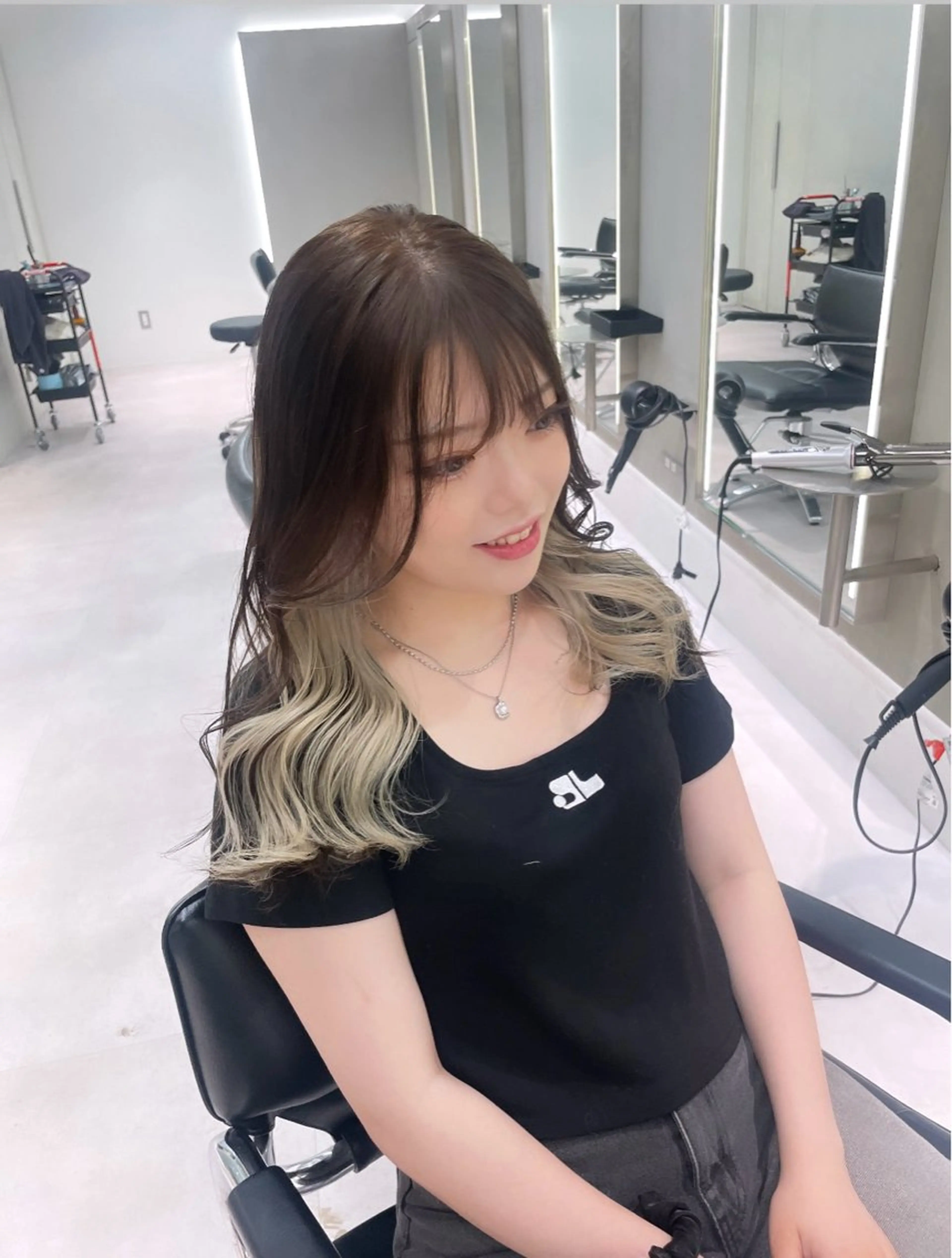 ミディアム カラー カット ヘアカラー トリートメント 湯田 竜也のヘアスタイル