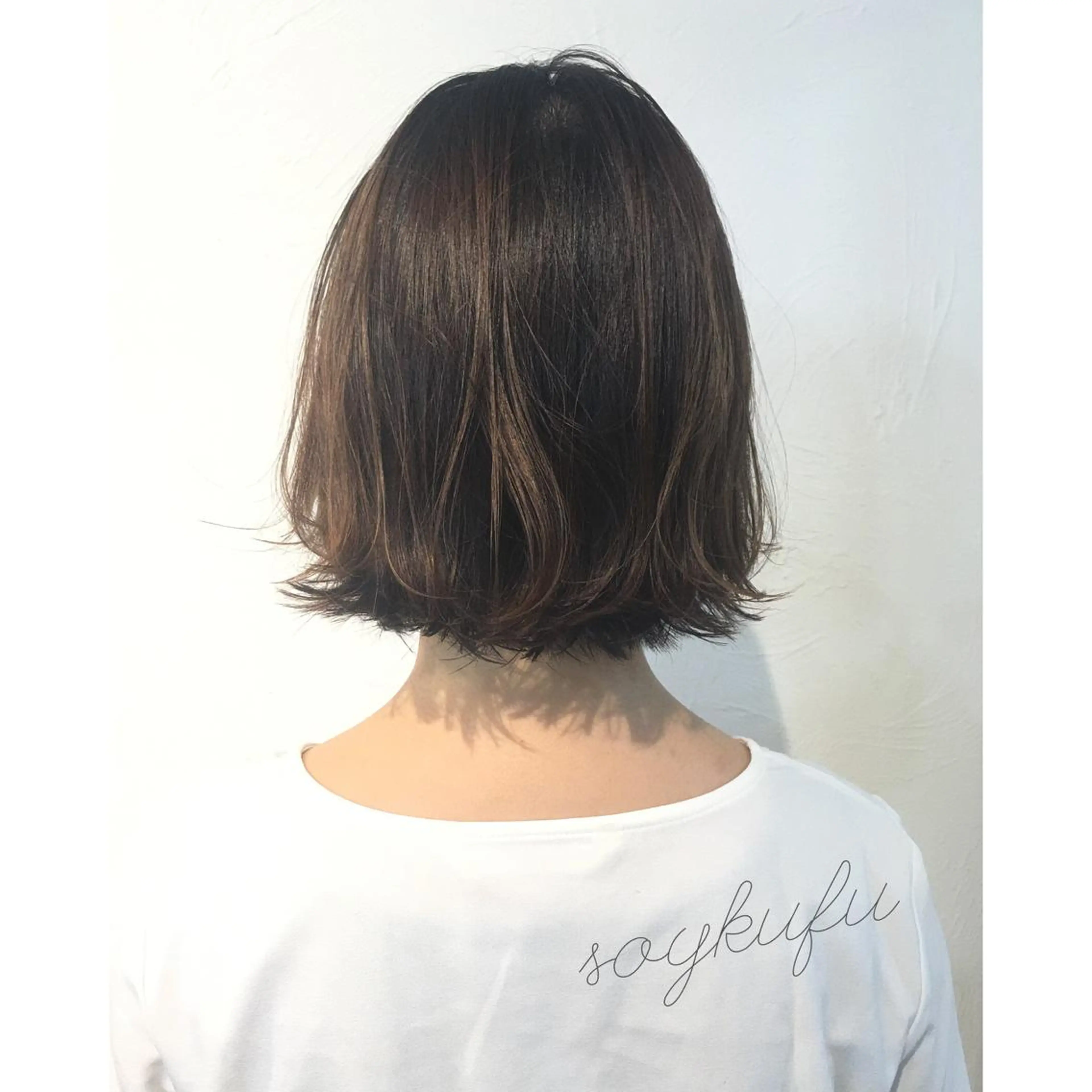 ショート ワンレンボブ ボブ 外ハネヘア 【今だけブリーチ 限定価格💕】すみのヘアスタイル