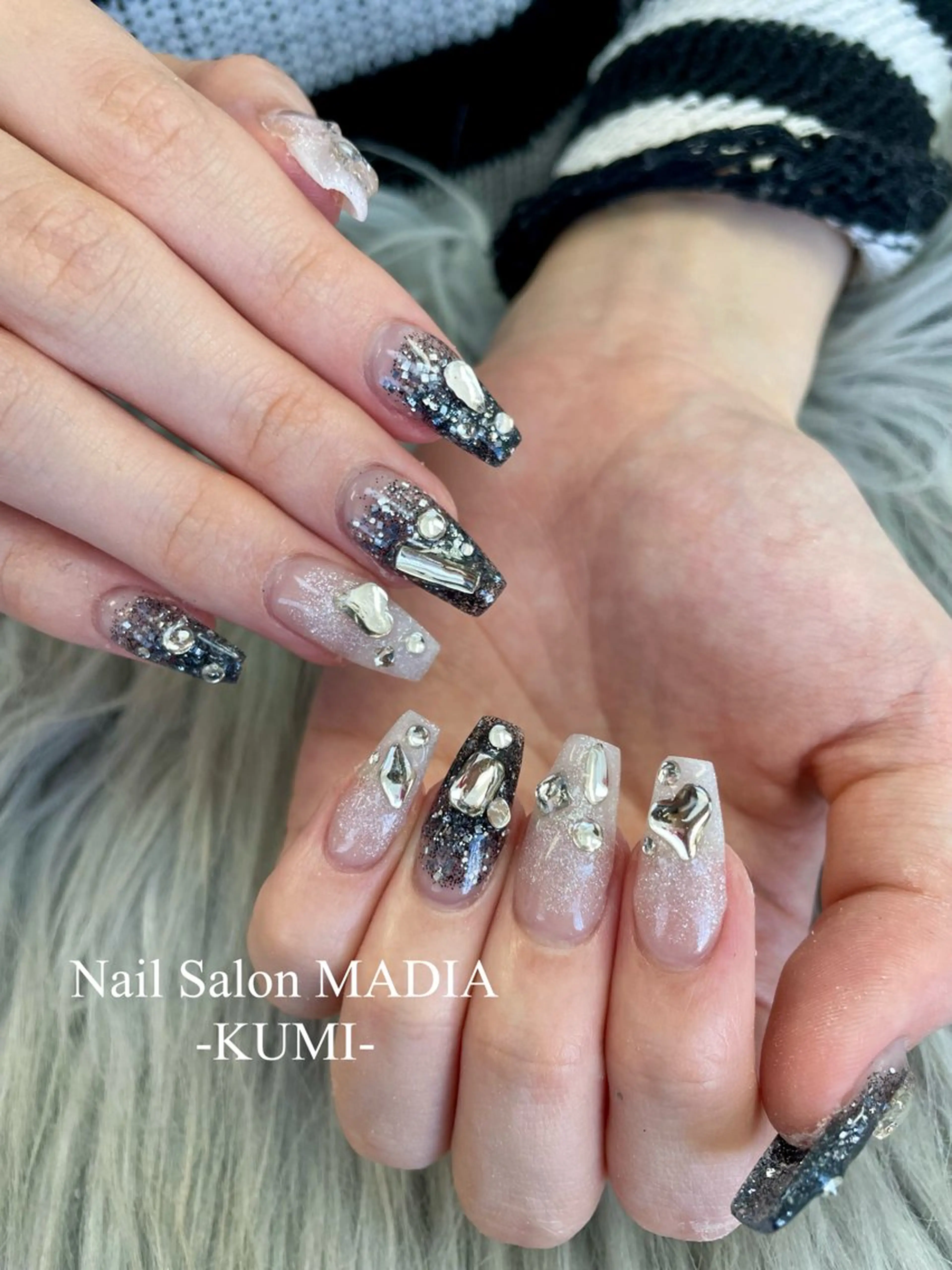 ネイル MADIA川崎所属・KUMI💛 MADIAのネイルデザイン