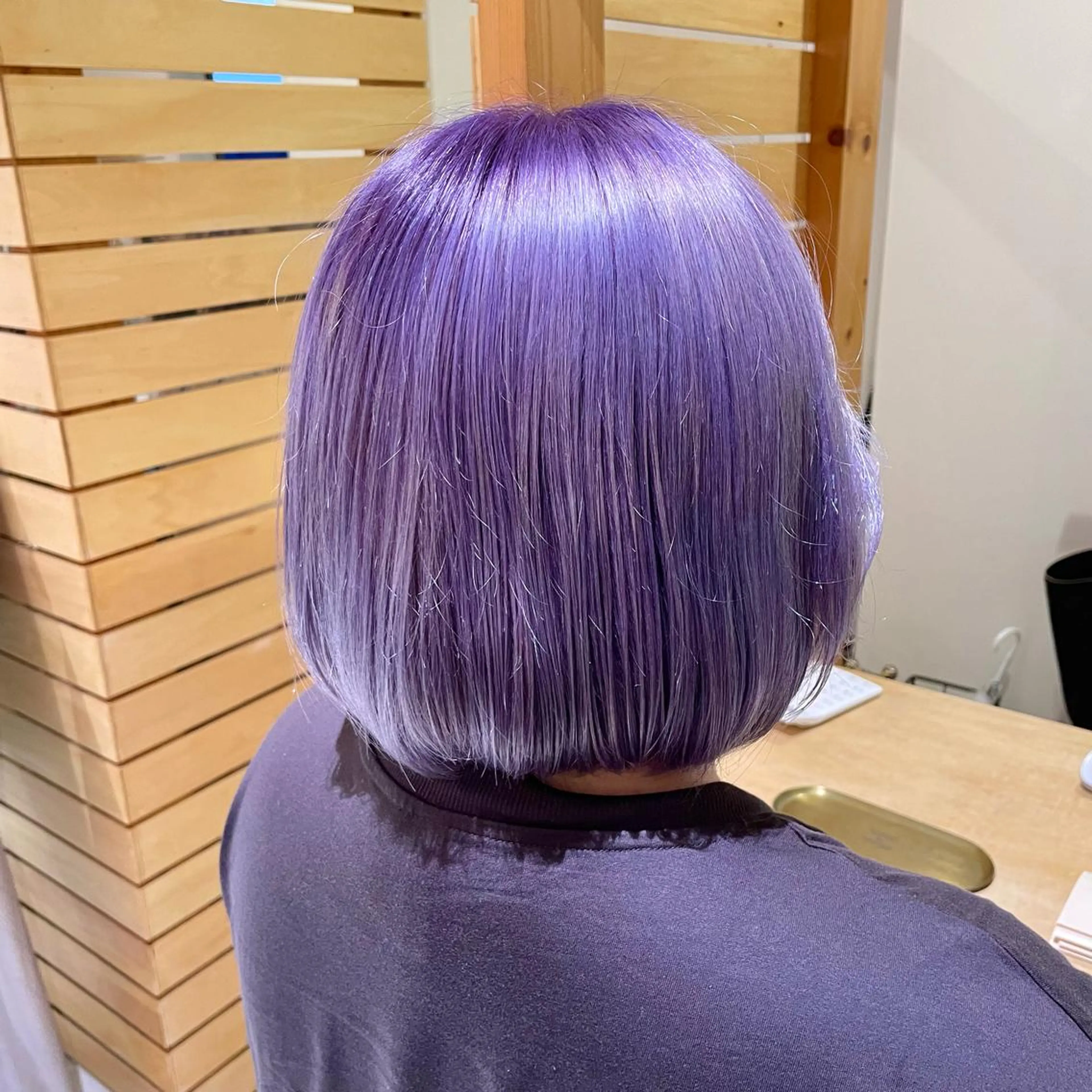ショート カラー ブリーチ ヘアカラー トリートメント RUBEUS【ルベウス】所属・✨艶々カラー🎨 杉本賢人のヘアスタイル