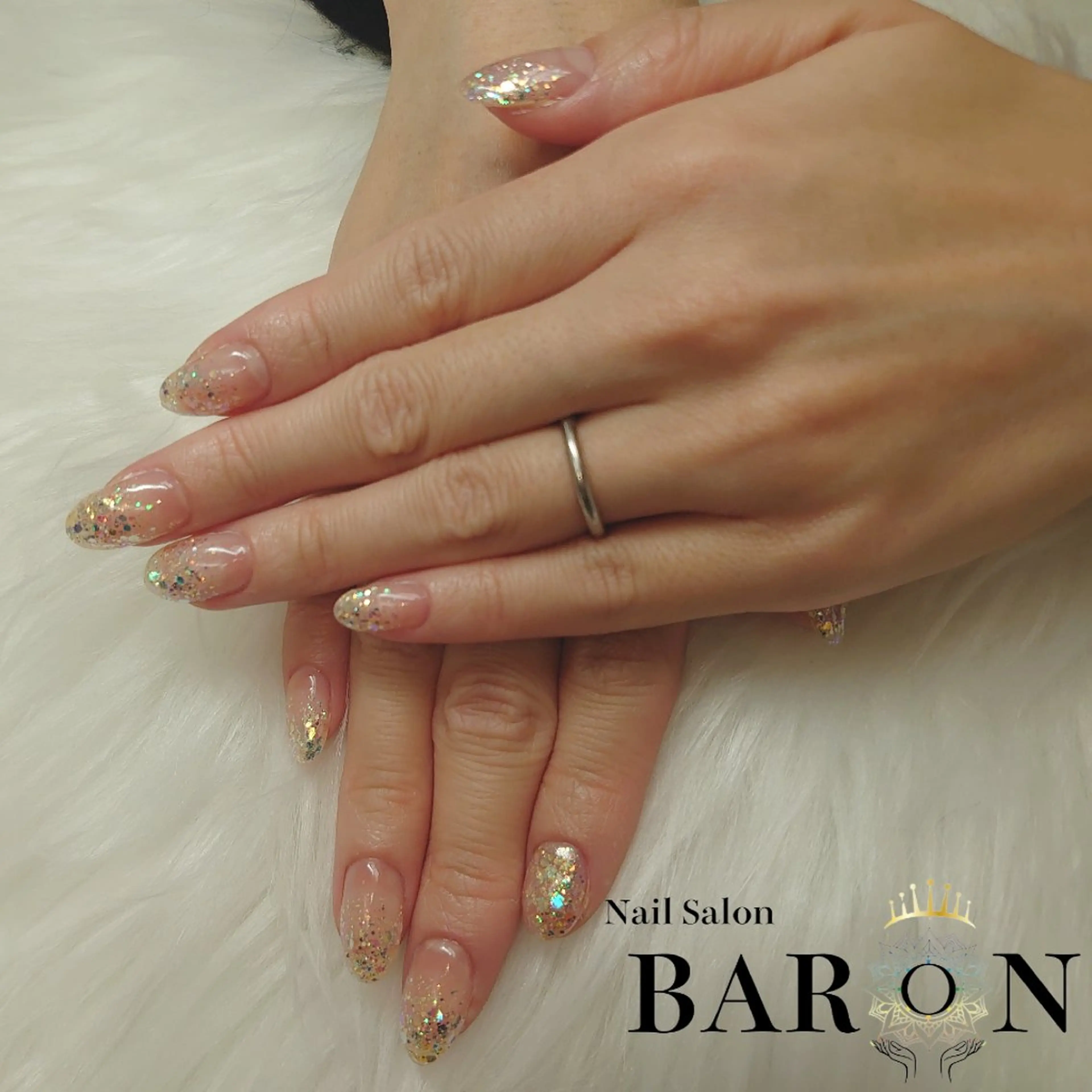 ネイル グラデーション ラメ(グリッター) ラメグラデーション ♛BARON♛ AOIのネイルデザイン