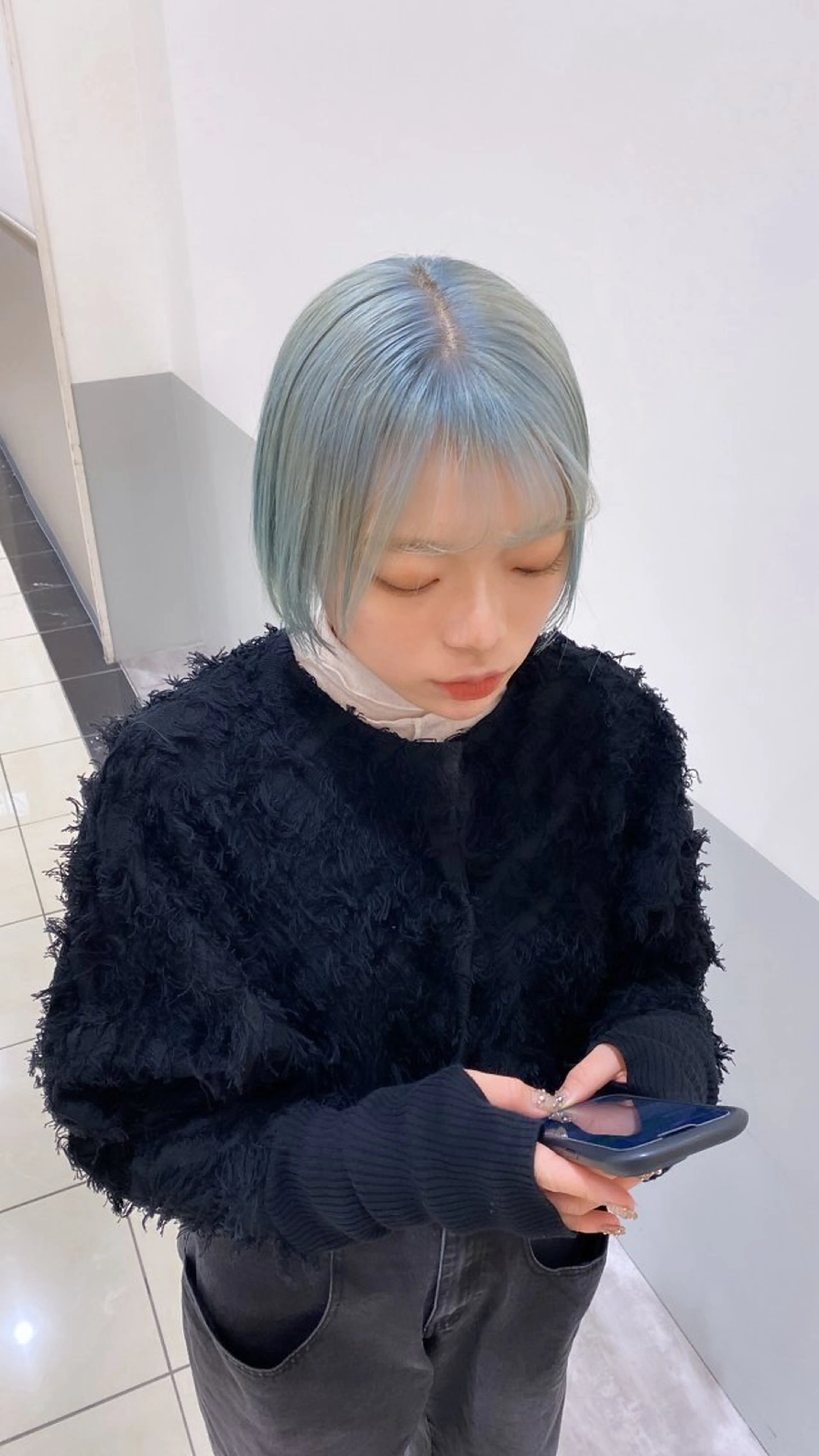 ショート カラー ブルーカラー トリートメント 💙ブリーチ/レイヤ ー東梅田💙はやとのヘアスタイル