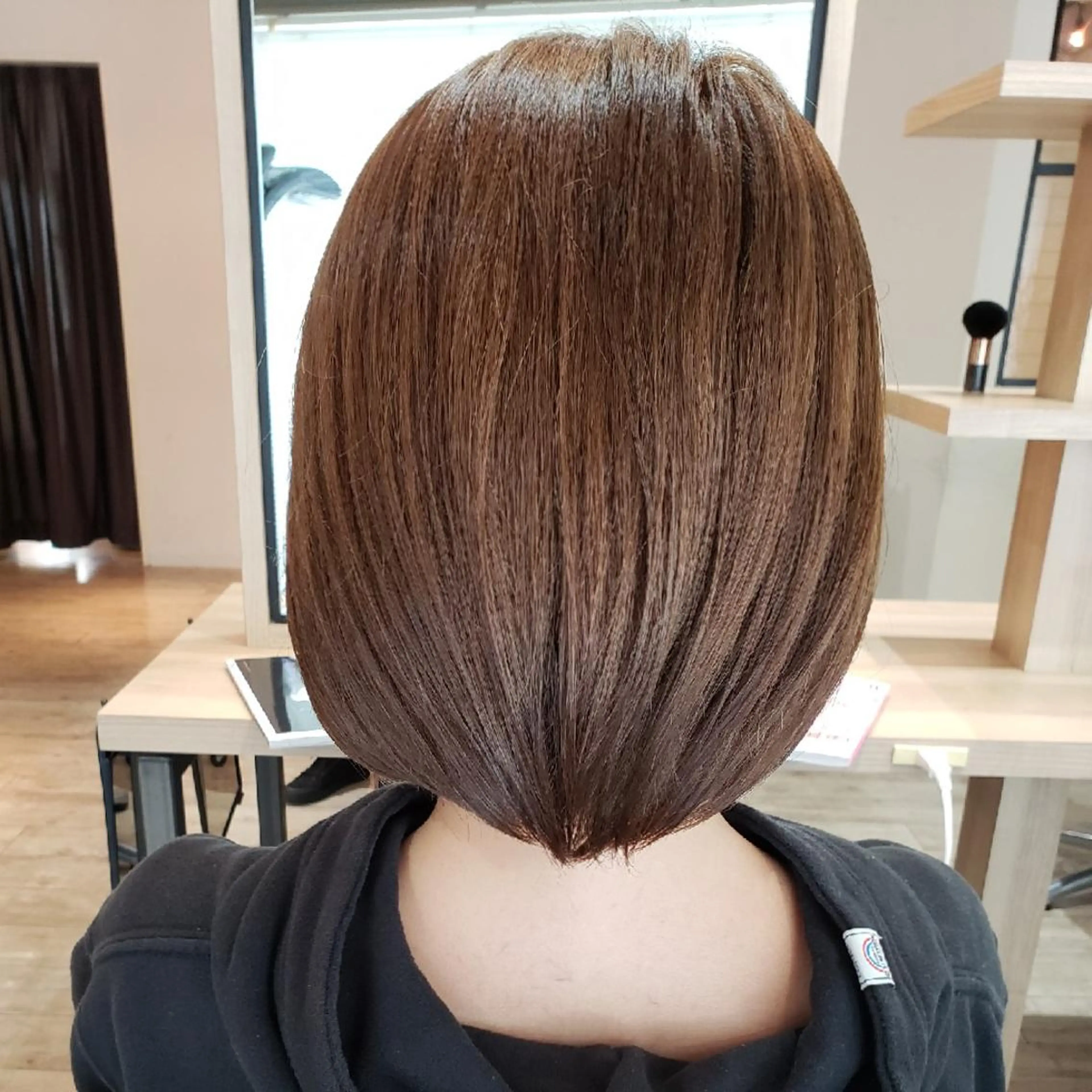 ショート カラー ハイトーンカラー 浅野 Roots店長のヘアスタイル
