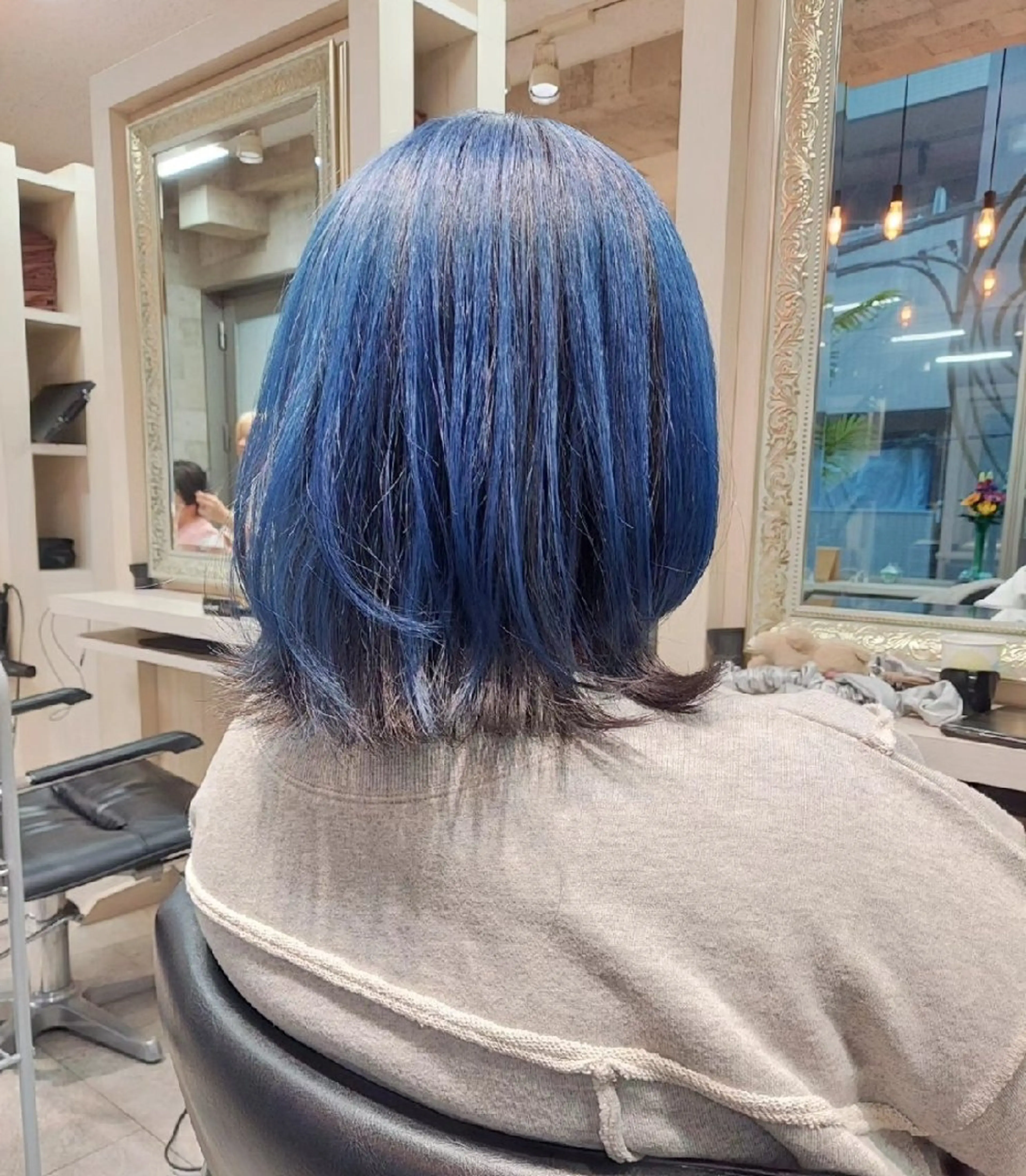 ミディアム カラー ブルーカラー ヘアカラー トリートメント grow上野御徒町【グロウ】所属・ブリーチ・ハイトーン 特化🎉内山のヘアスタイル