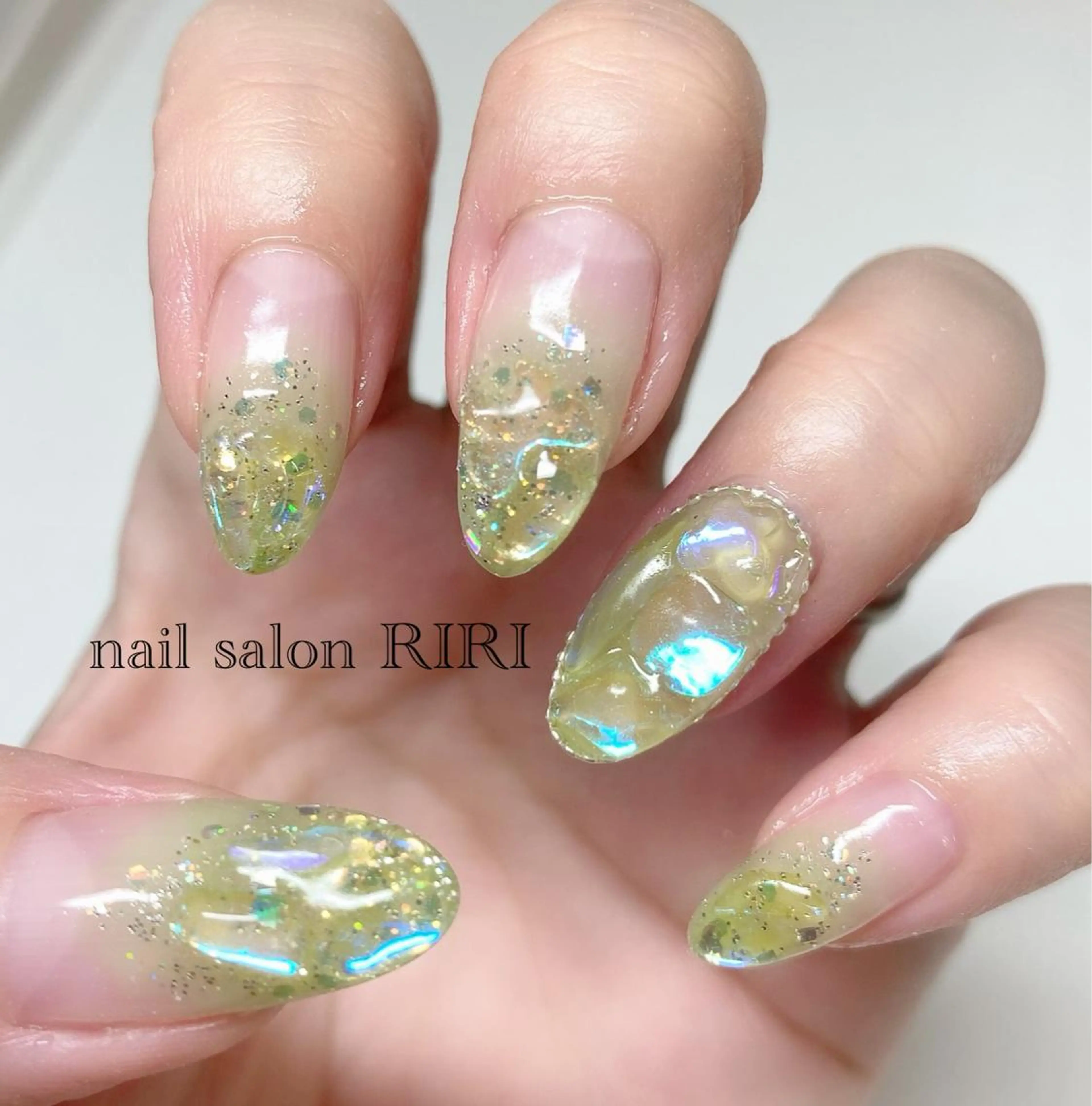 ネイル ストーンネイル private  nail  salon RIRI所属・RIRI リリのネイルデザイン