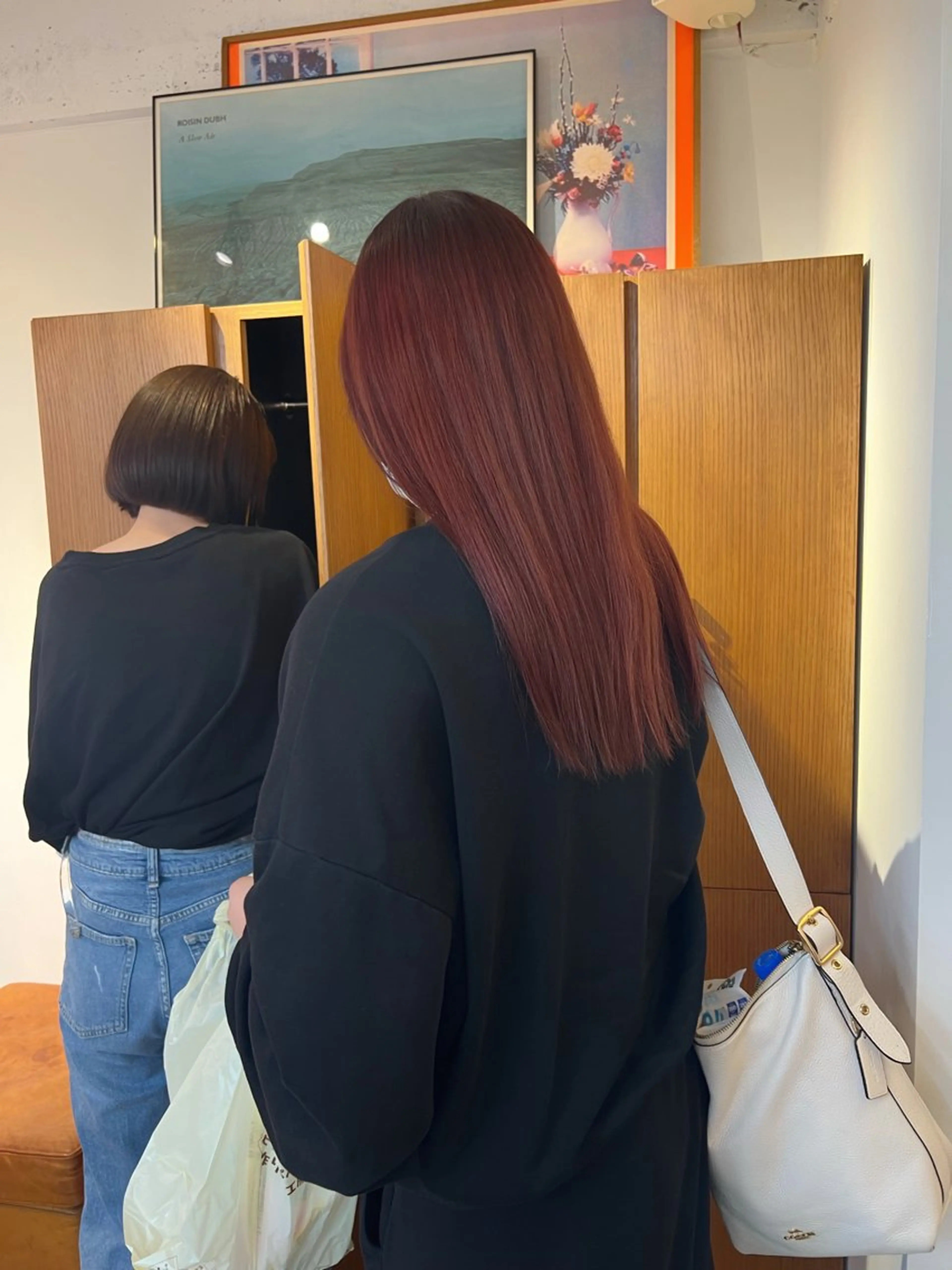 カラー ☑️aiko【艶 カラー・ショート募】のヘアスタイル