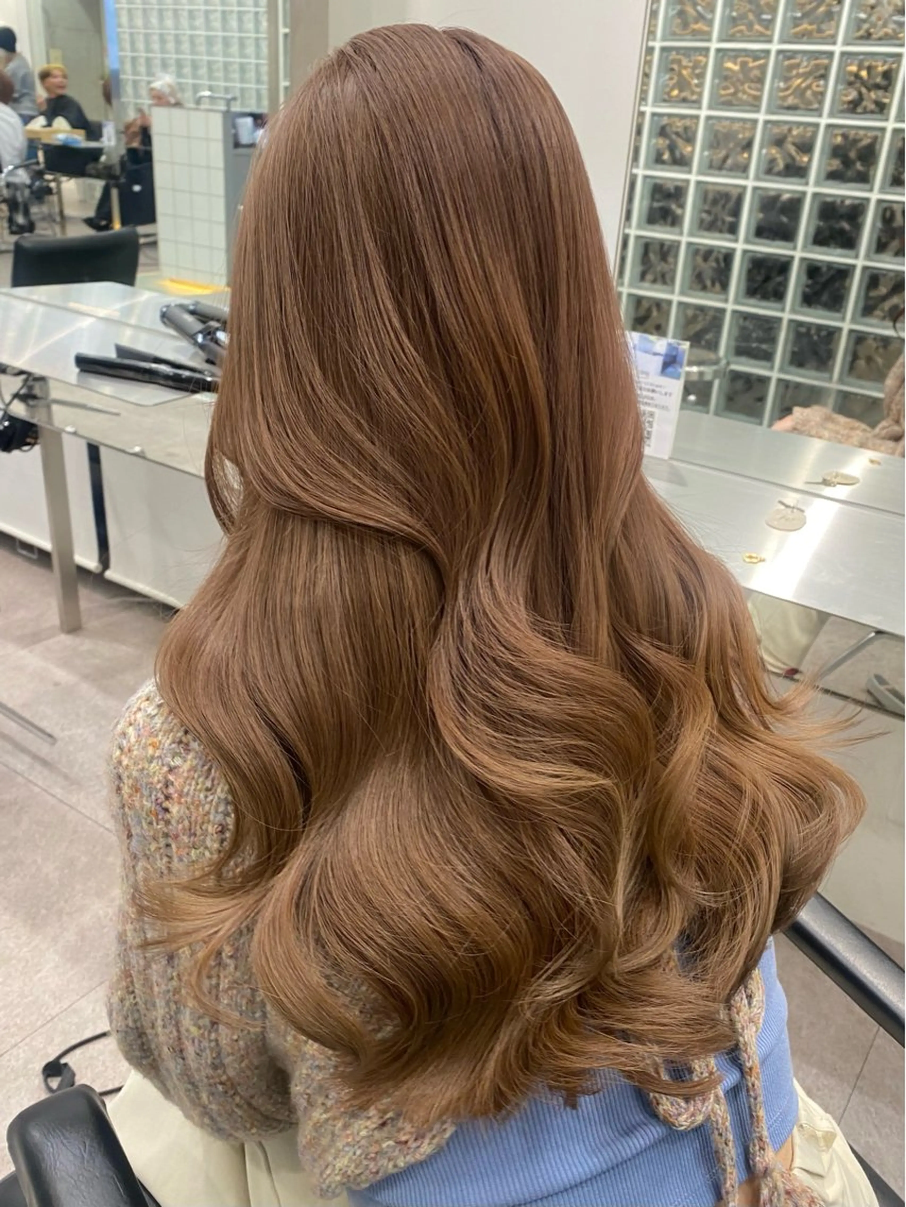 【U24限定🌟】リタッチ＋オンカラー🦄艶髪Aujuaトリートメント付き❣️の写真