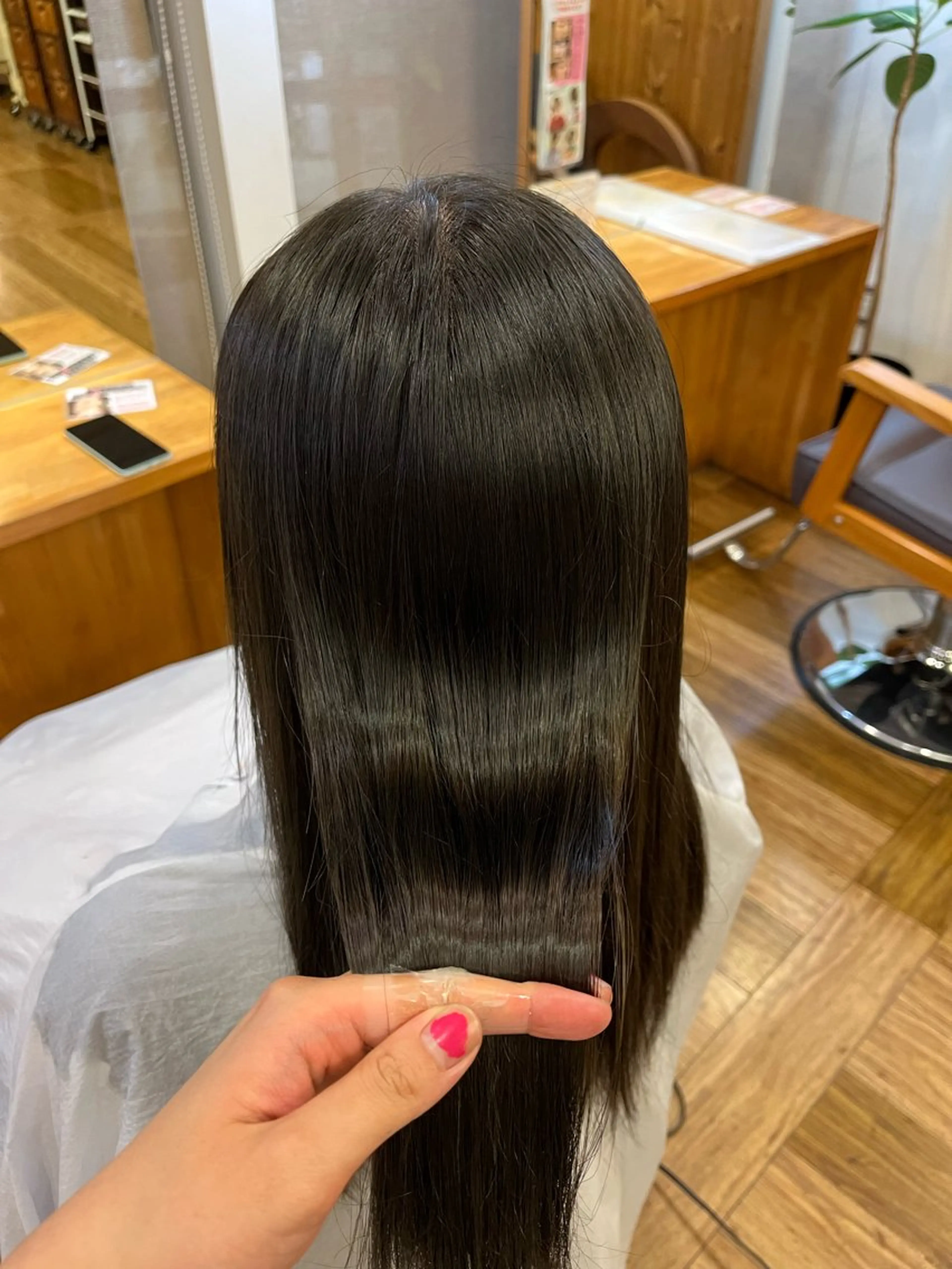 ロング anon所属・田中 結月のヘアスタイル