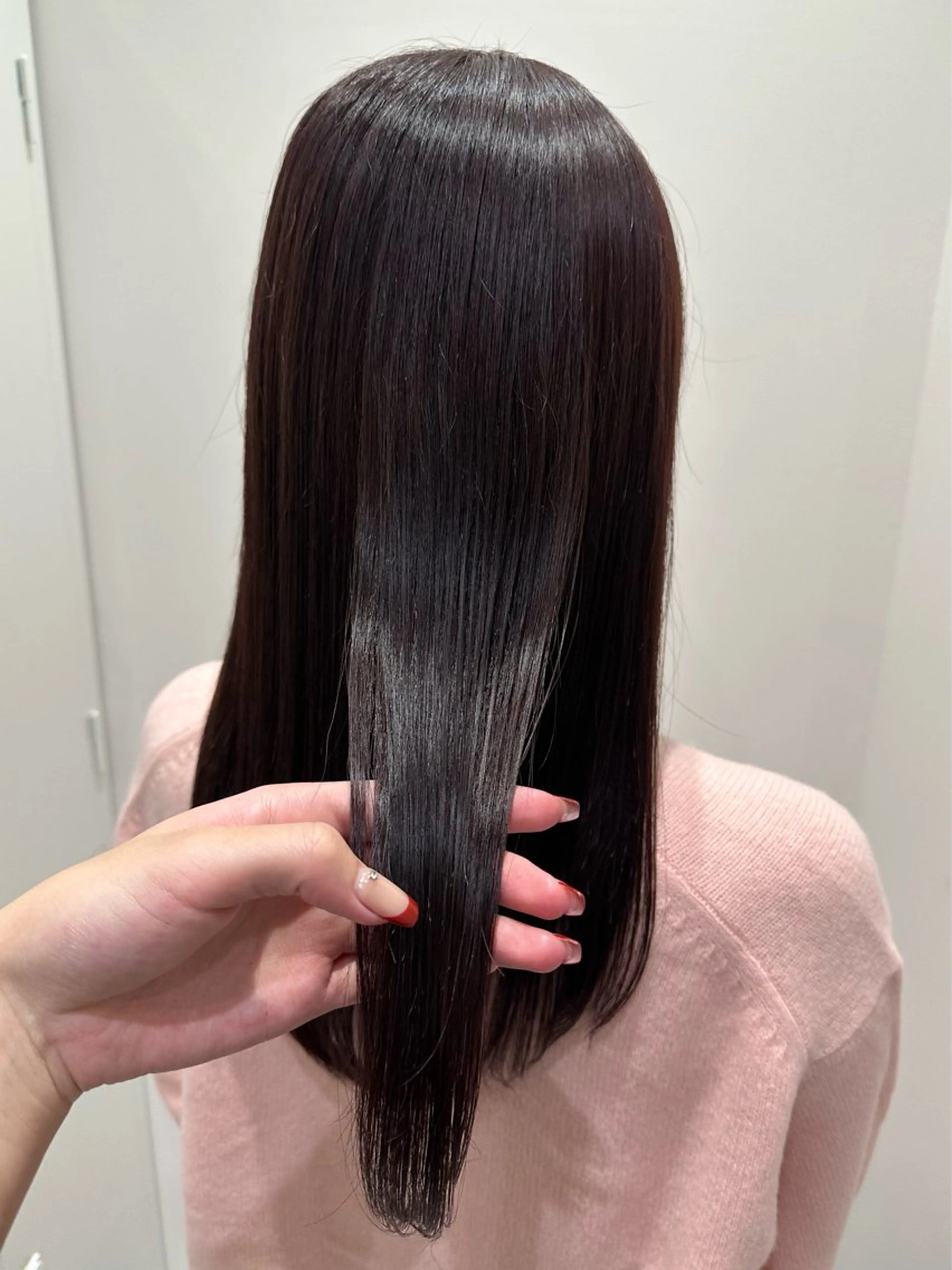 セミロング カラー 🍓韓国ヘア レイヤ ーカット🍓笠原 葵のヘアスタイル