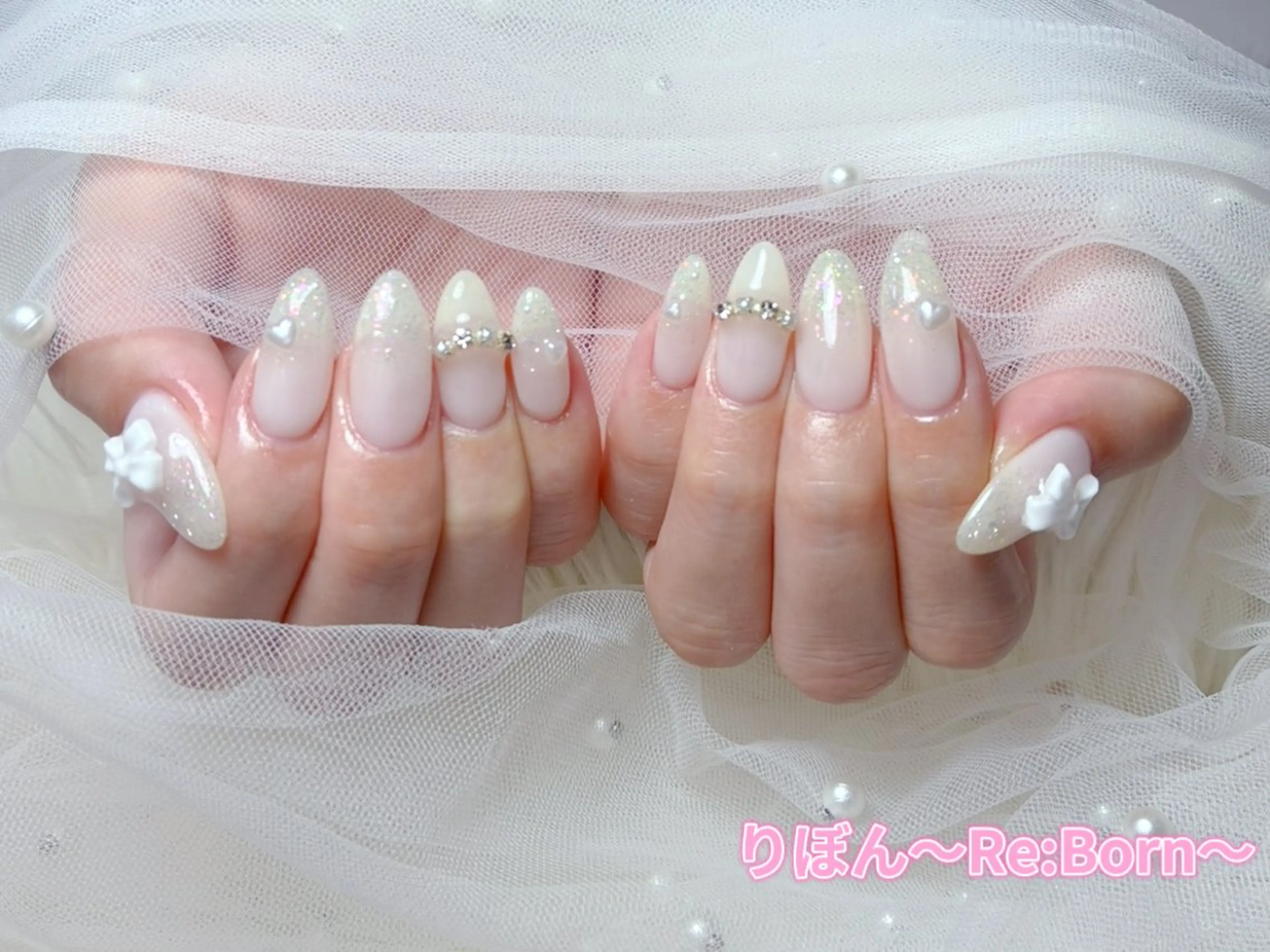 ミディアム 韓国風ヘア りぼん Re:Bonrのネイルデザイン