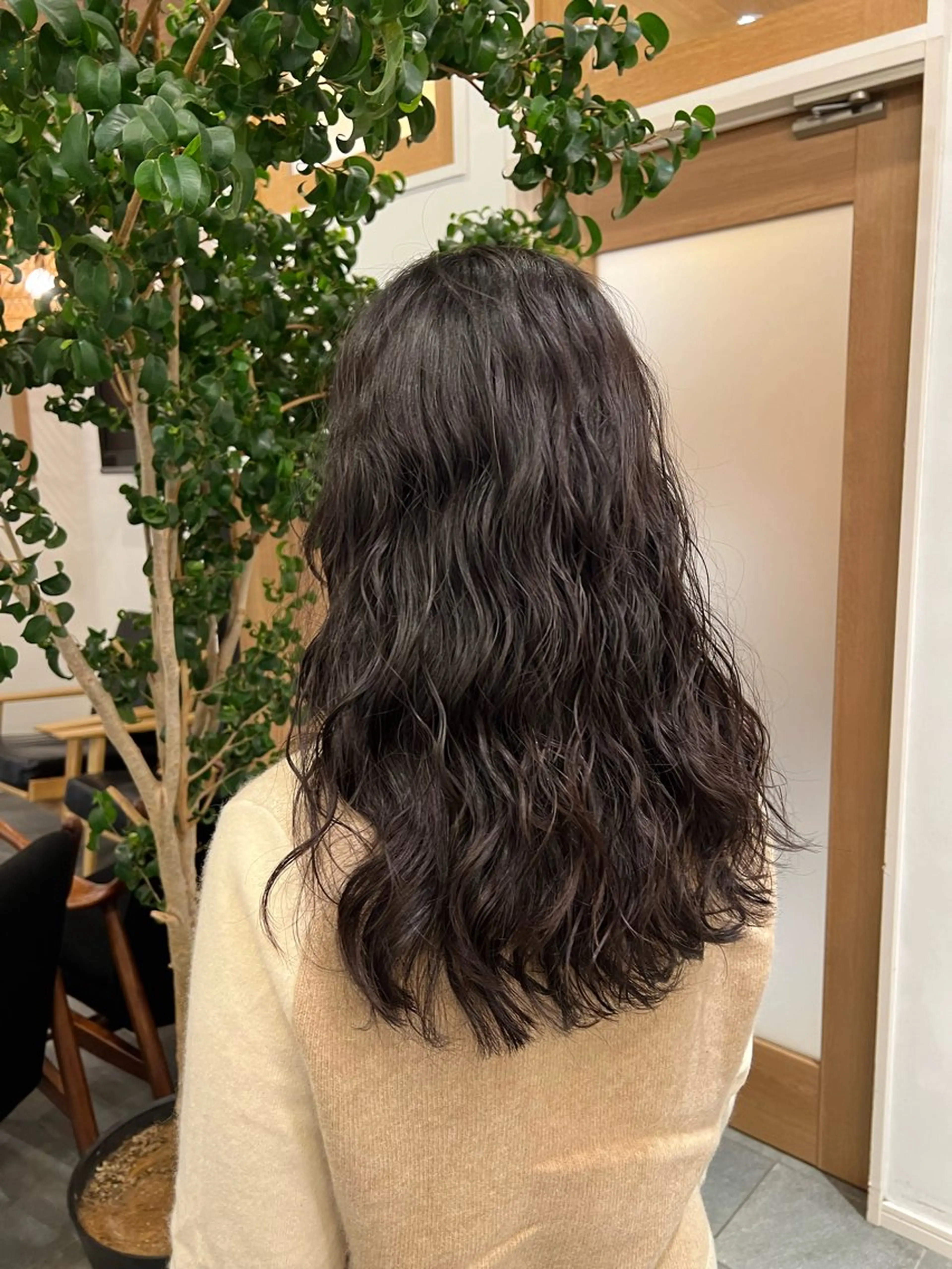 ロング パーマ BEAUTRIUM 穂乃香のヘアスタイル