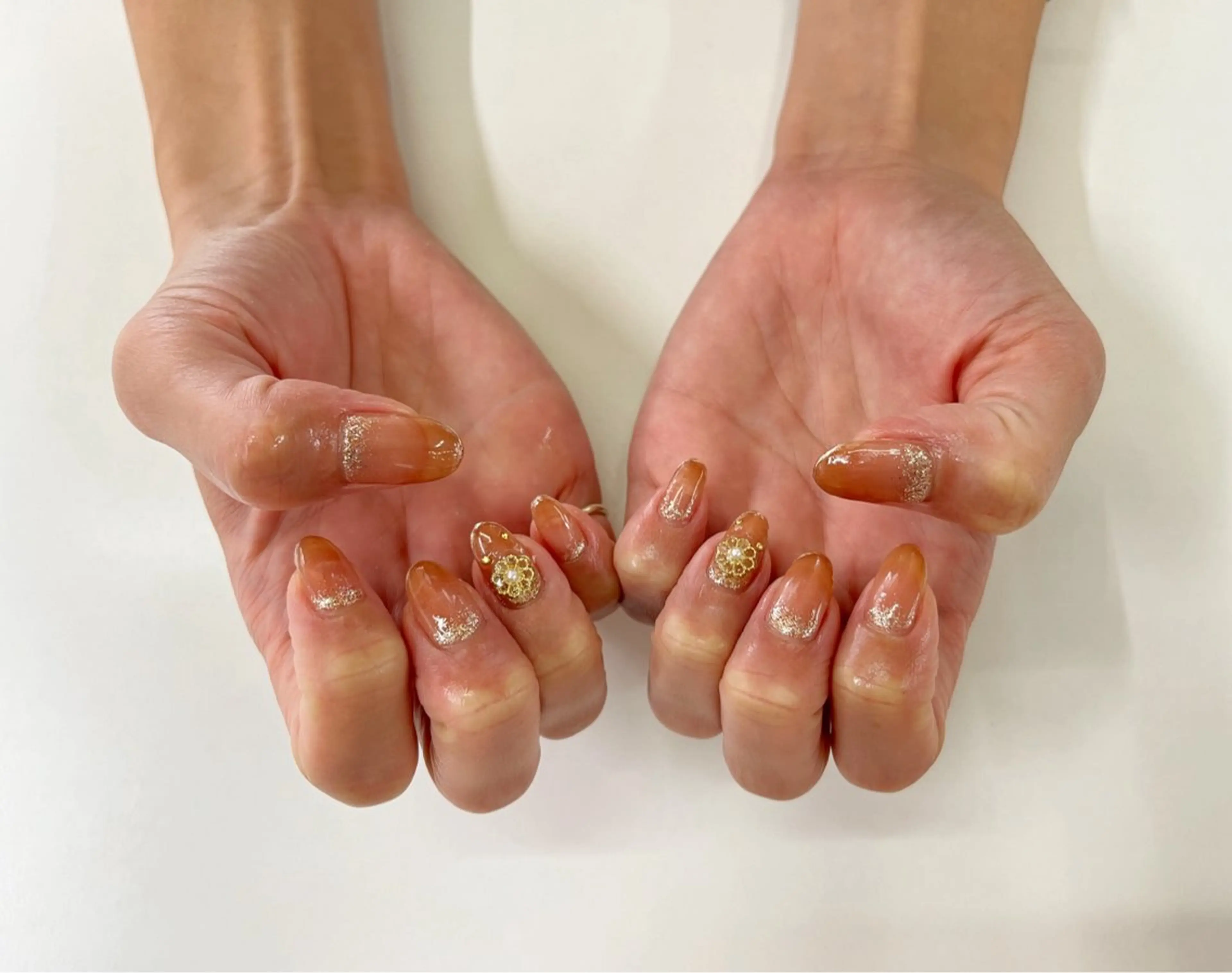 ネイル ハンドネイル デ・アイム赤城所属・ナリス化粧品🌹 saoriのエステ・リラクイメージ