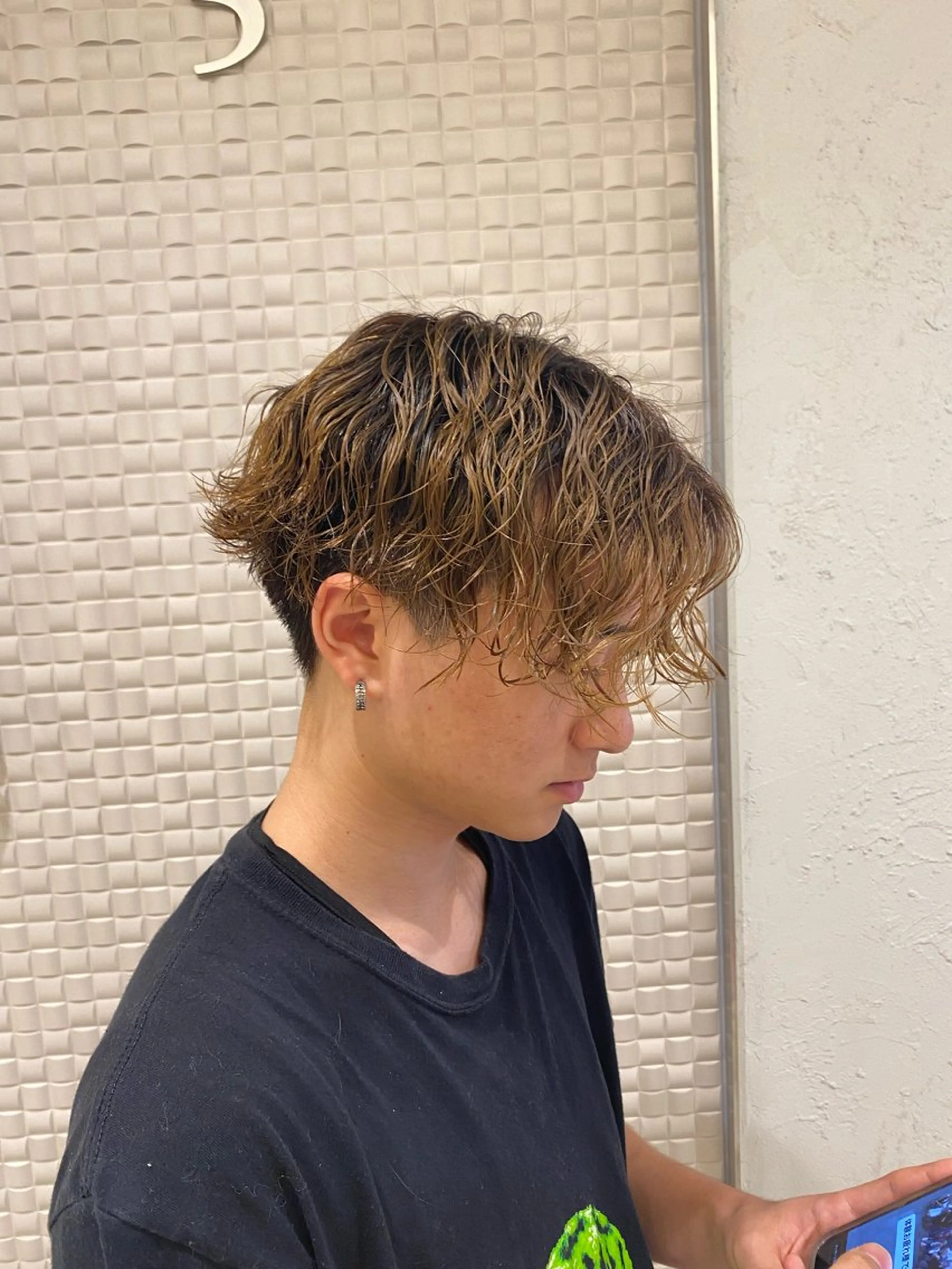 ミディアム カラー パーマ ヘアアレンジ メンズ 新宿スペインカール ヨモギダのヘアスタイル