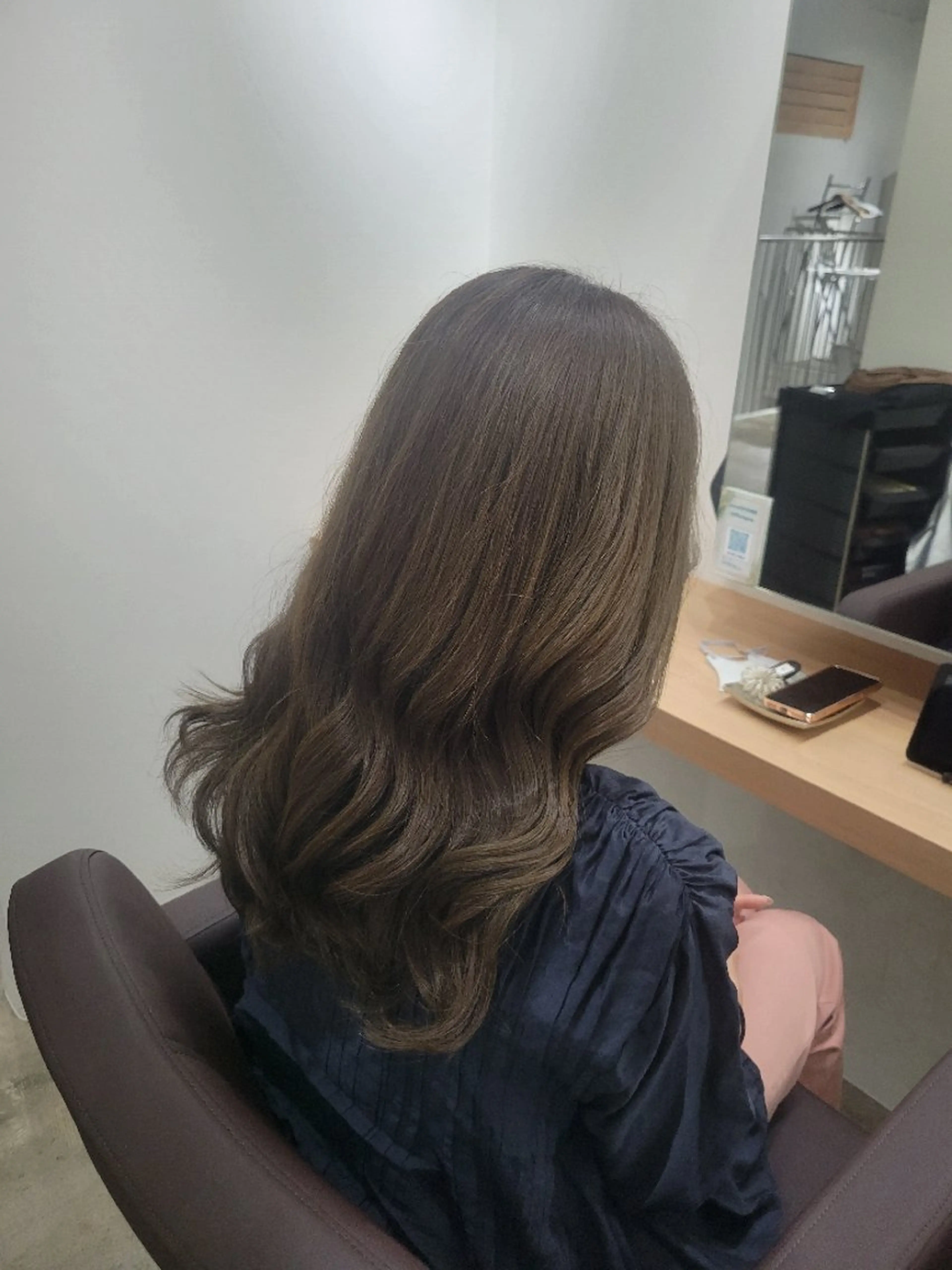 カット+エドルカラー+flowdiaトリートメント🌱の写真