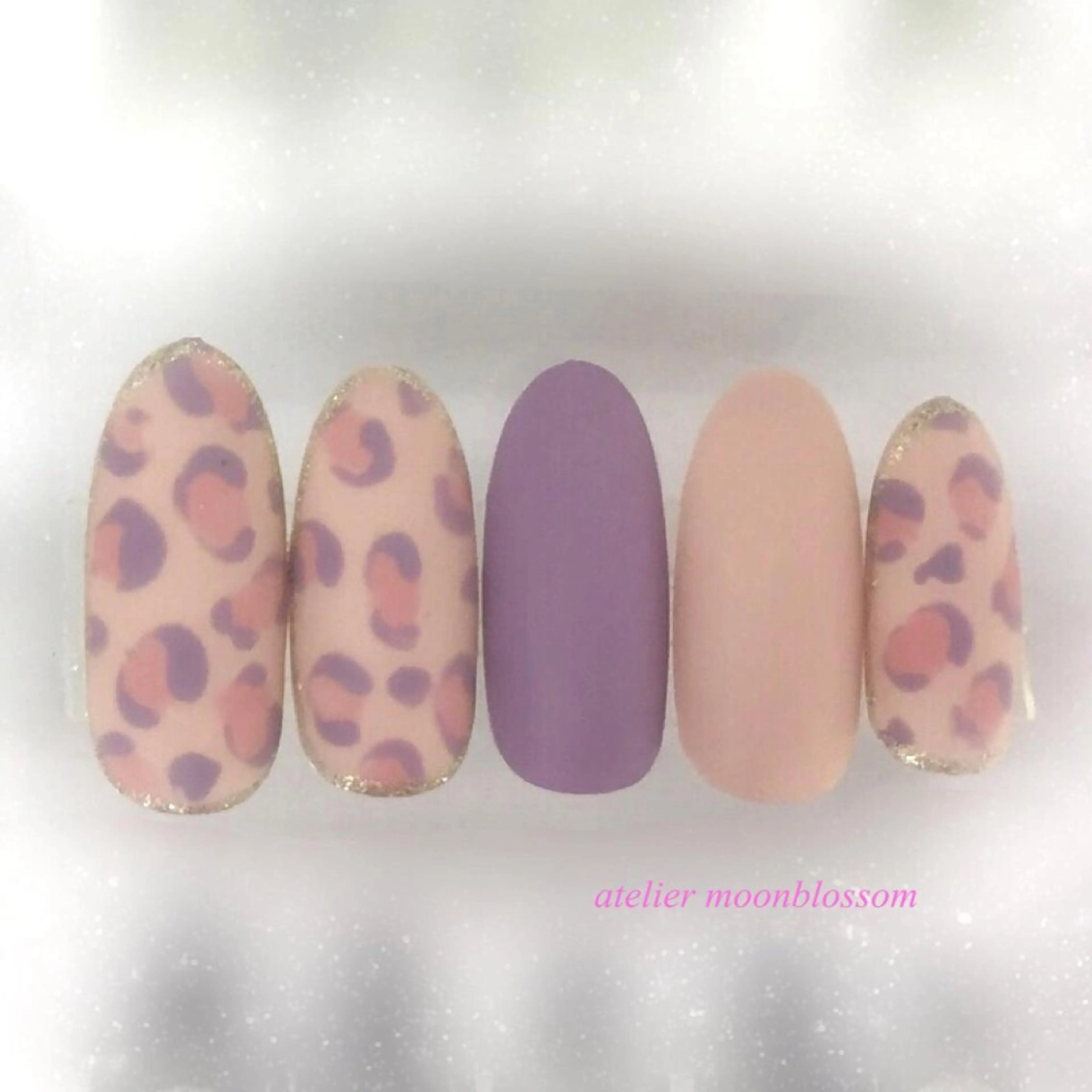ネイル アトリエ ムーンブロッサムのネイルデザイン