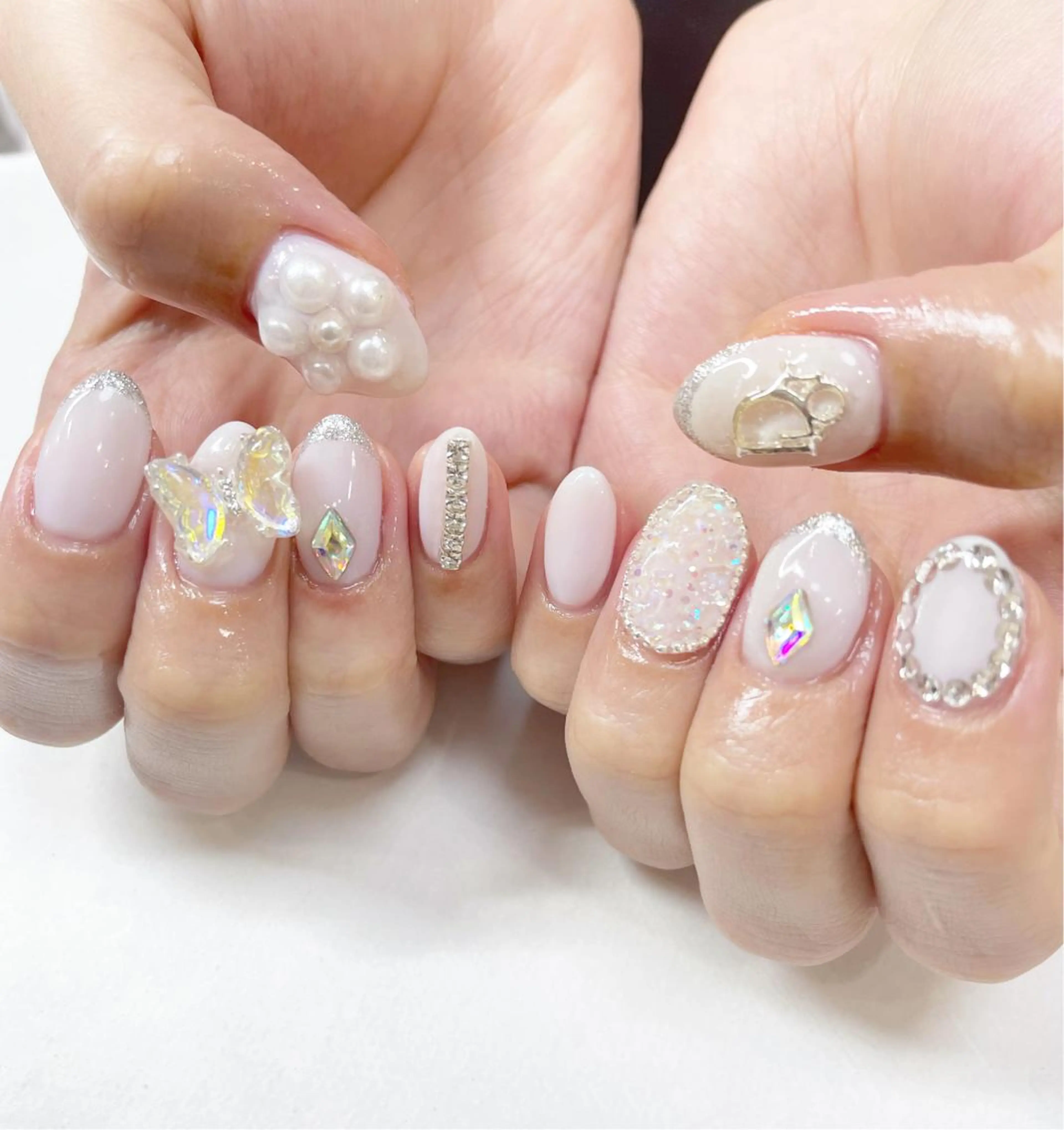 ネイル キラキラネイル ハンドネイル Minaminail やり放題ネイル🍓のネイルデザイン