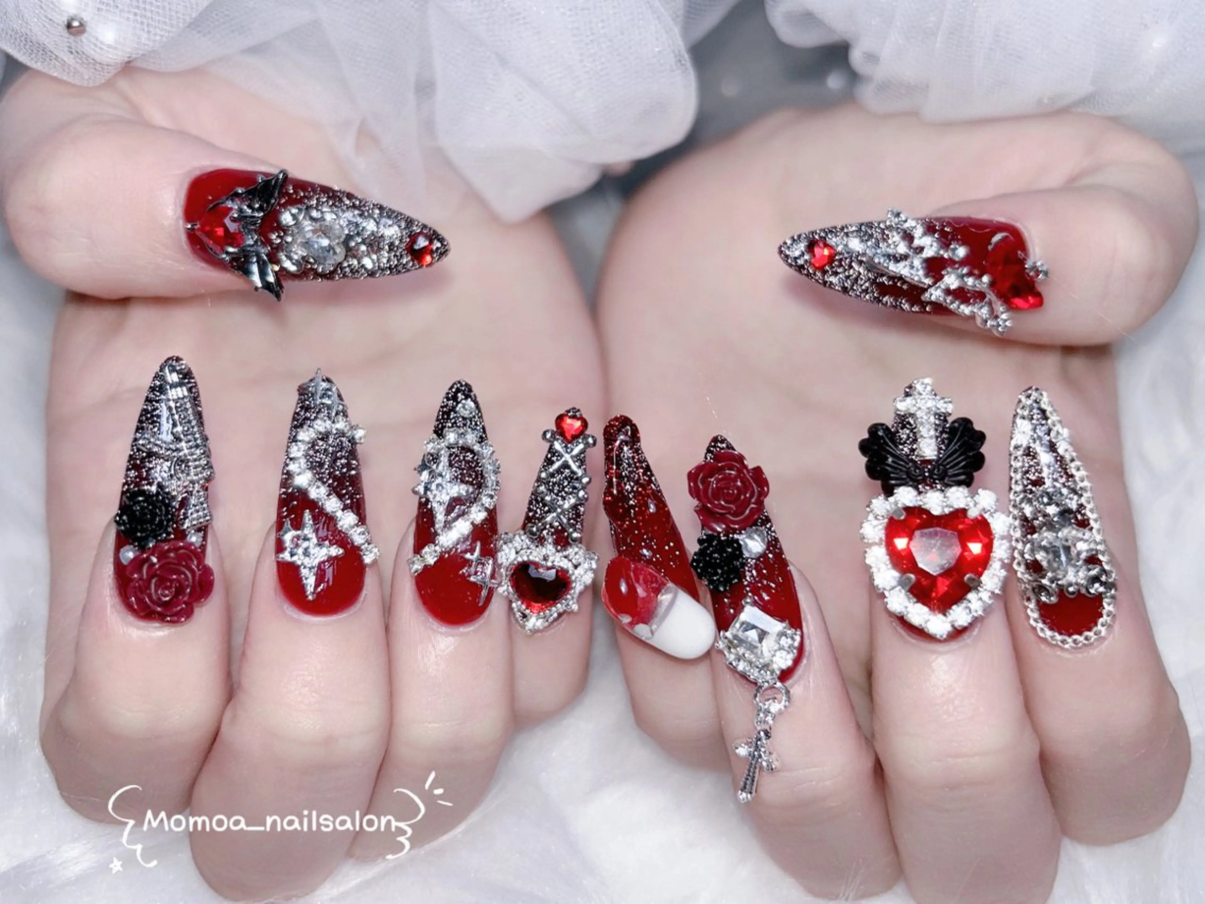 ネイル 成人式 ロングネイル マグネットネイル 大理石ネイル(マーブル) 持ち込み ハンドネイル MoMoA Nail ネイル長さ出し専門店のネイルデザイン