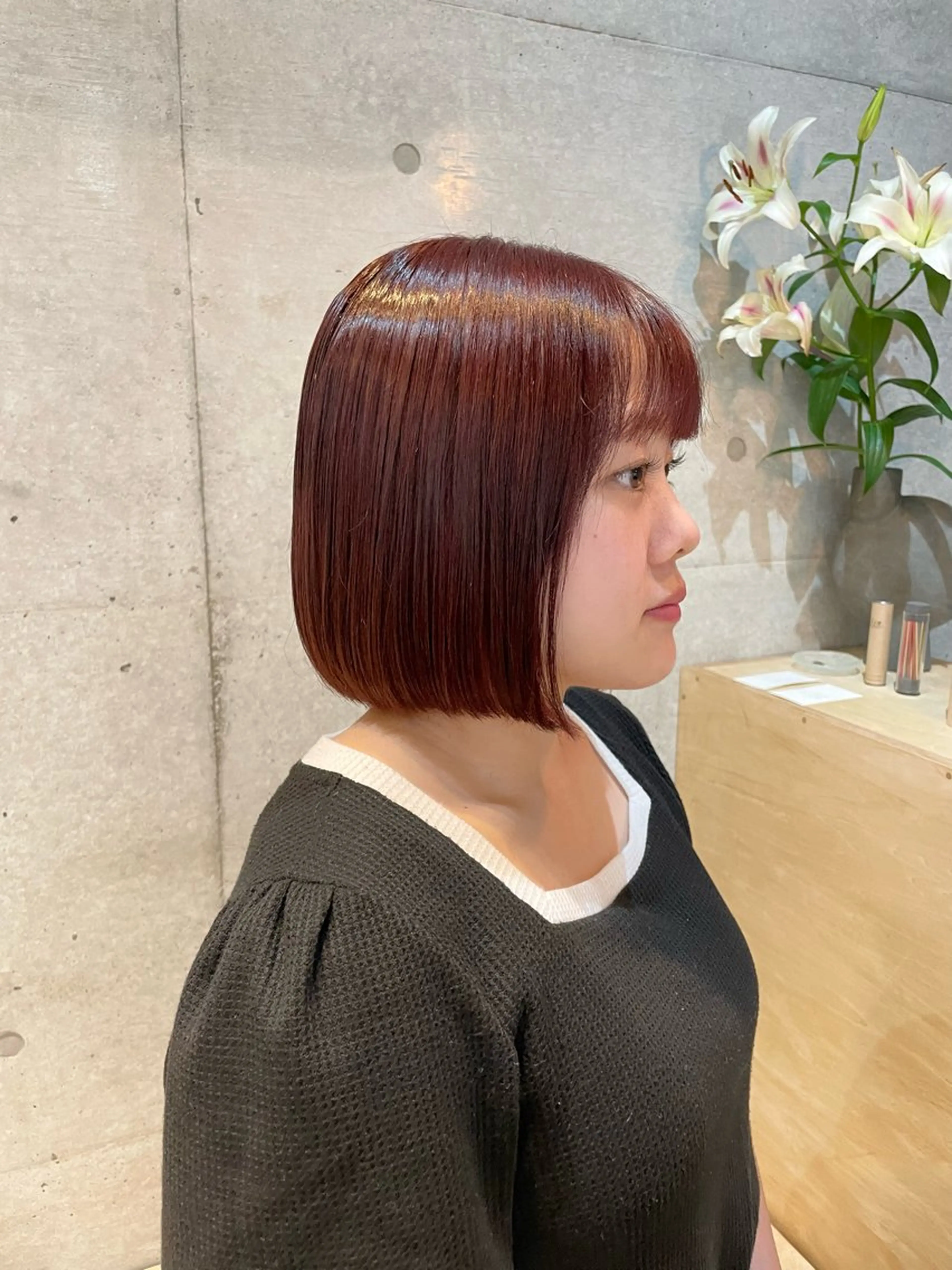 ショート カラー ボブ カット ヘアカラー トリートメント 【arc】Ruri コテ巻き風パーマのヘアスタイル