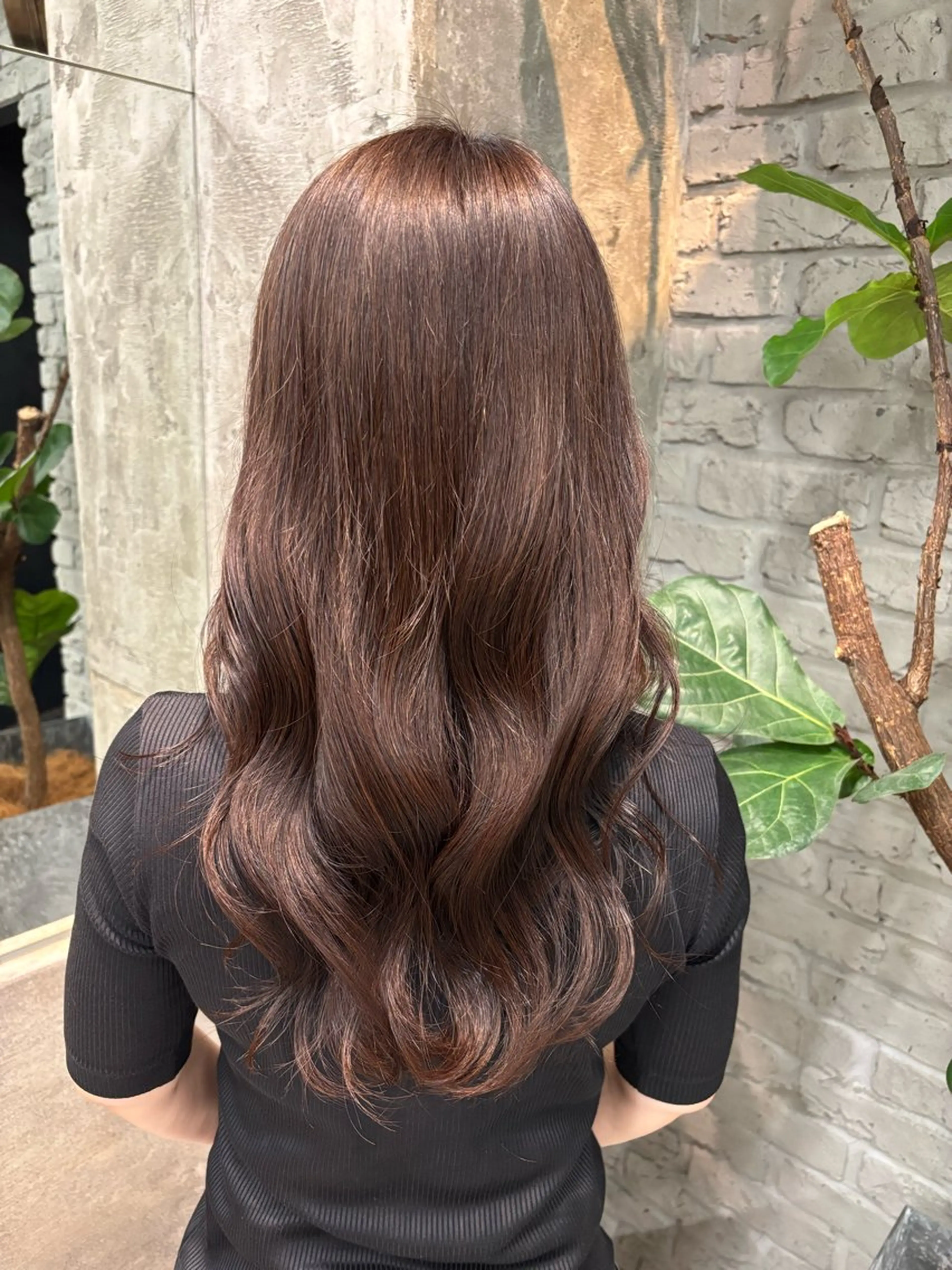 ロング カラー ヘアカラー 高相 乃愛のヘアスタイル