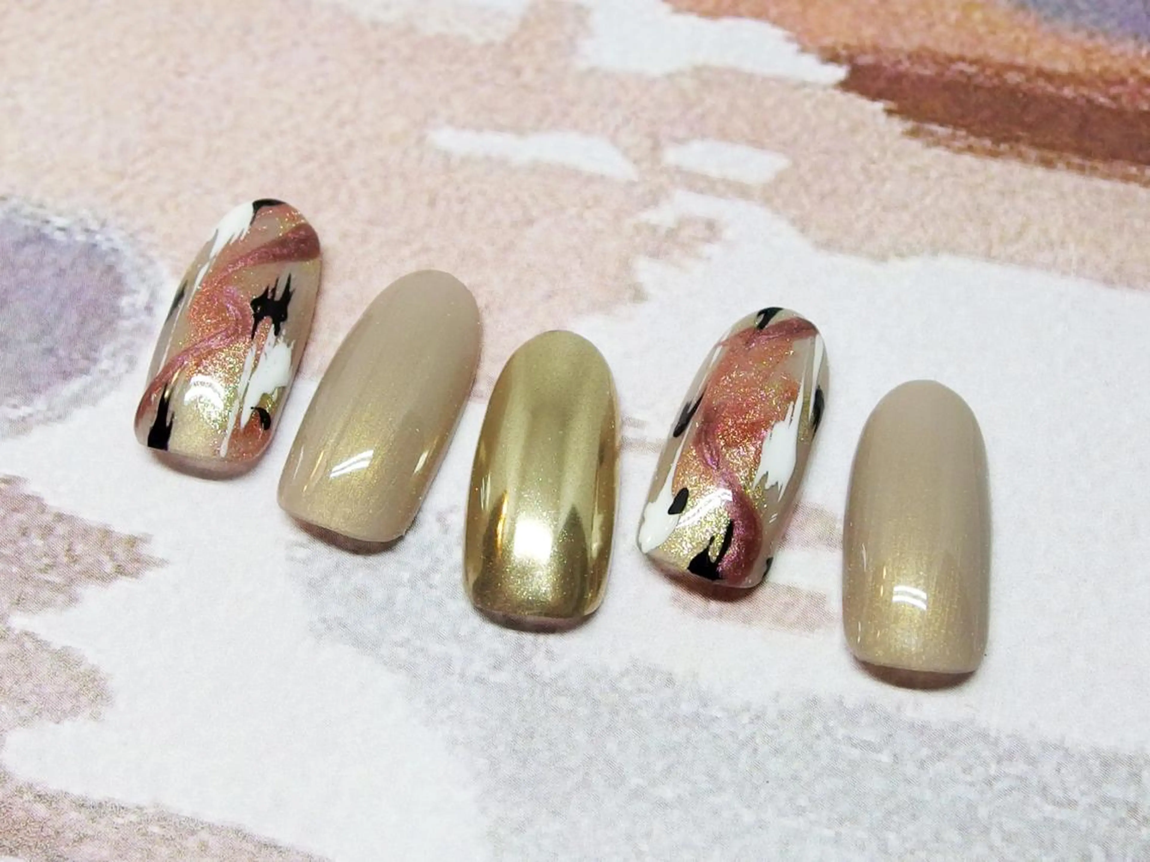 ネイル ハンドネイル ティーエヌ 金山駅東口店のネイルデザイン