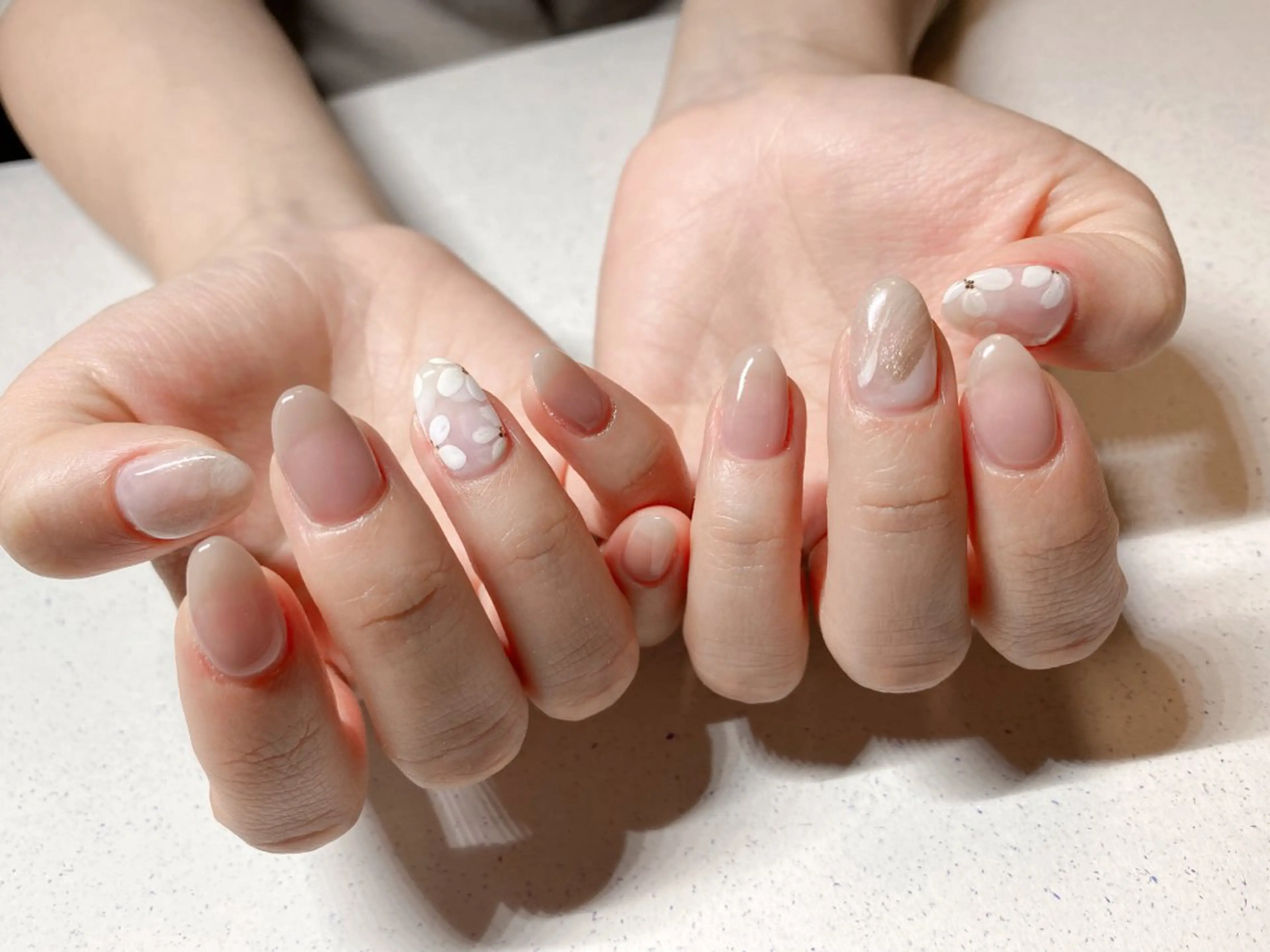 ネイル 長さ出し ジェルネイル キラキラネイル 大理石ネイル(マーブル) ニュアンスネイル Morpho nailのネイルデザイン