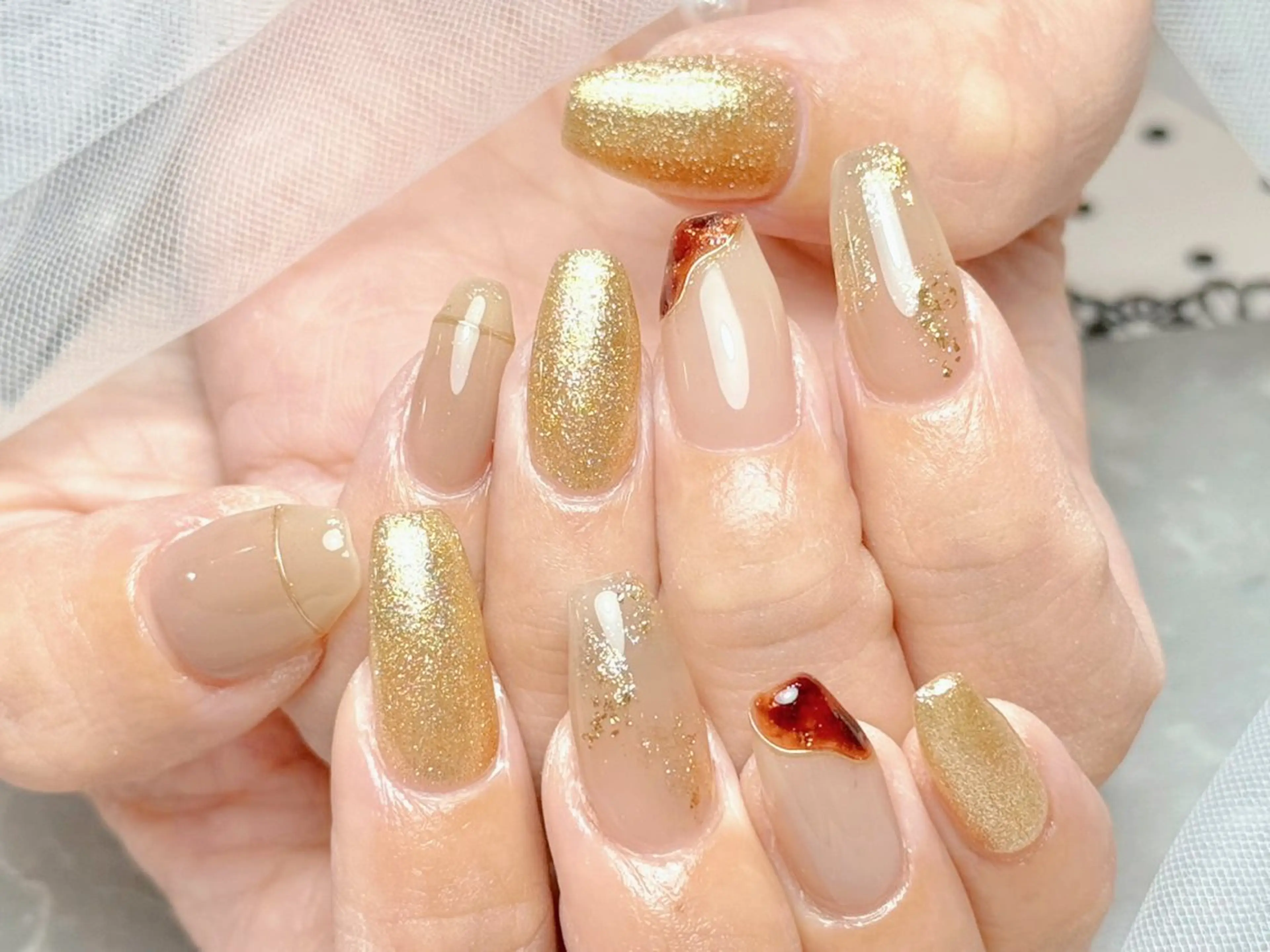 ネイル ハンドネイル マジックミラー所属・マジック ミラーのネイルデザイン