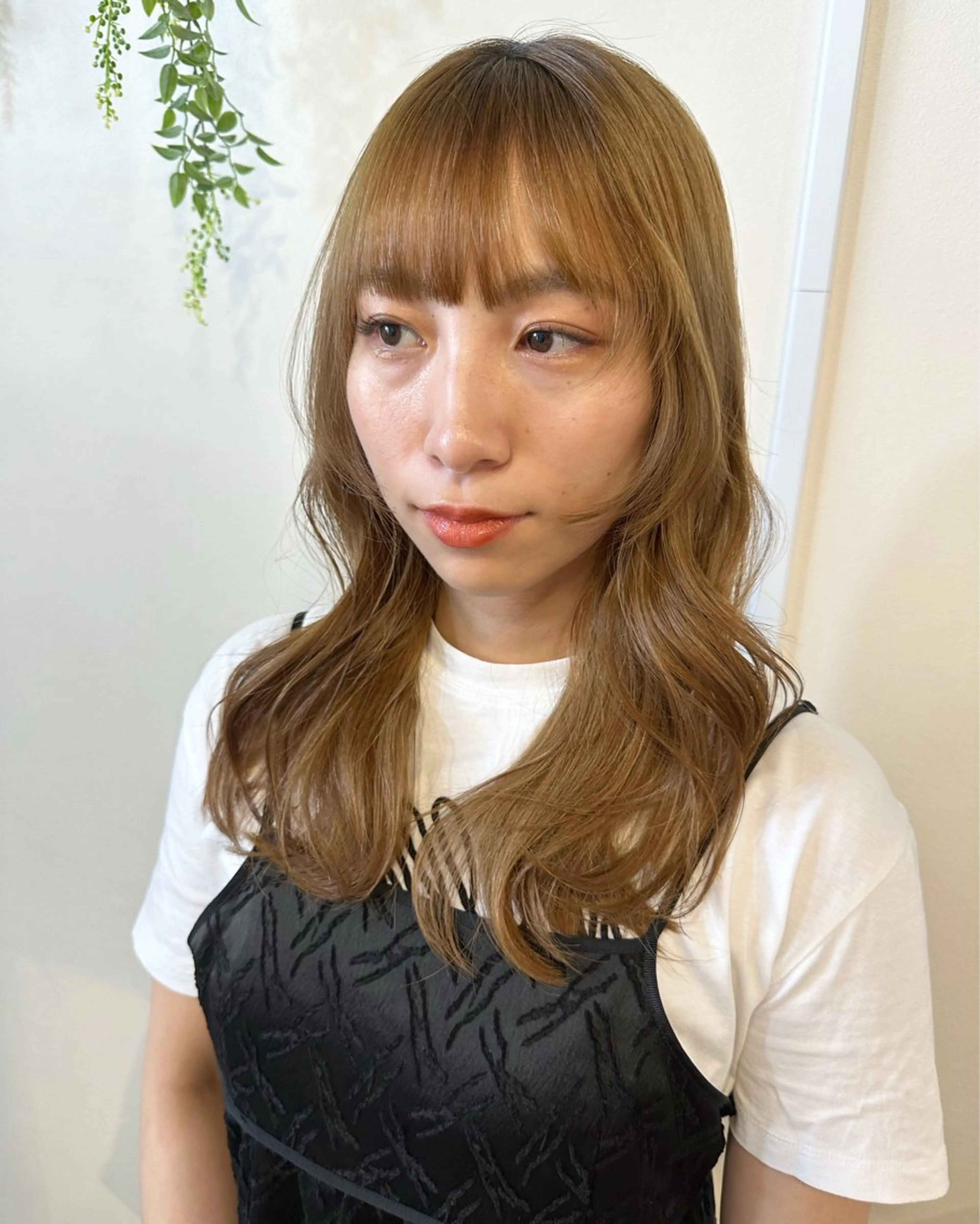 ミディアム カラー 顔周りカット カット ヘアカラー トリートメント Sherry/R 三川町　木村祐里奈のヘアスタイル