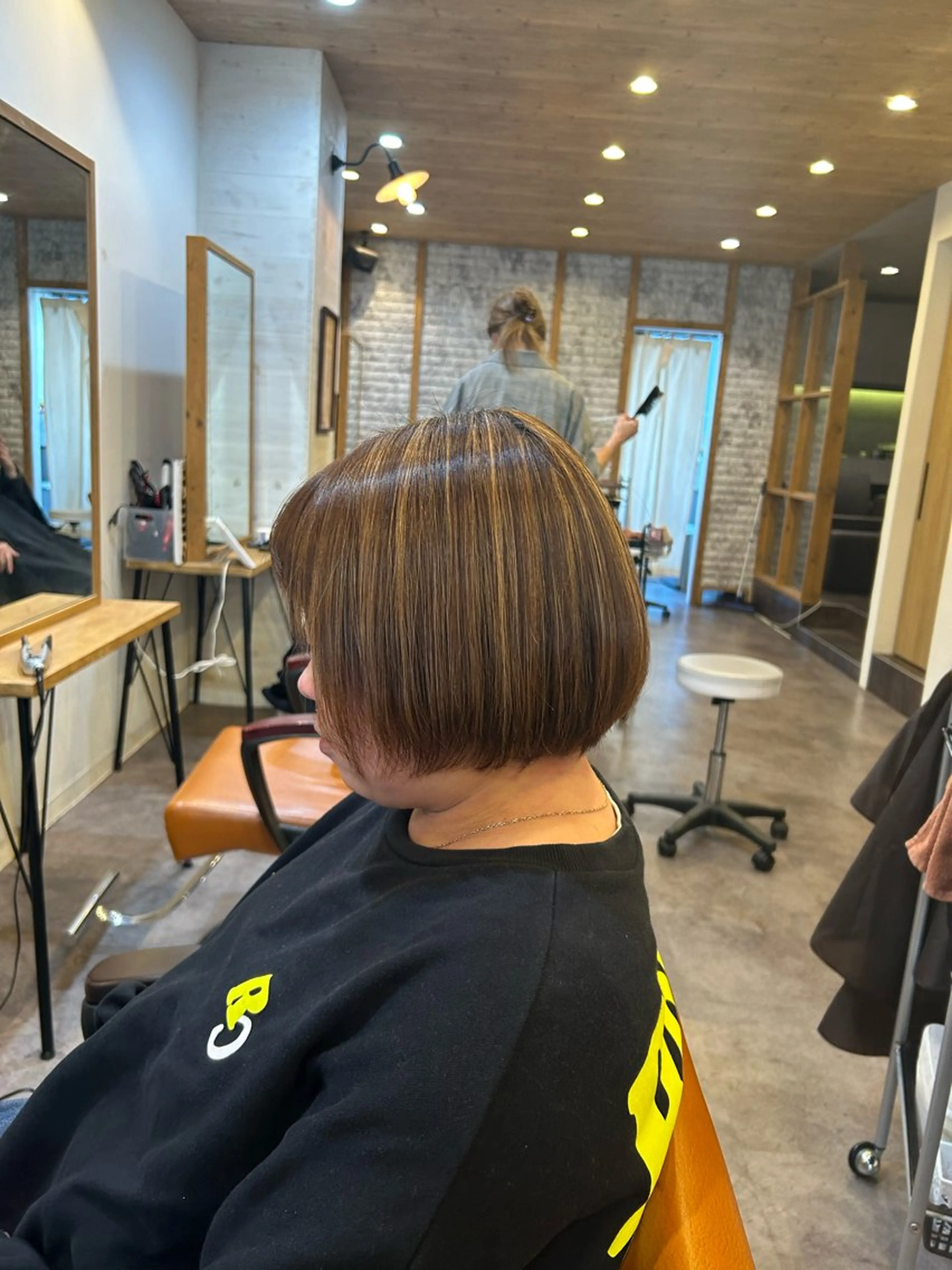 ショート Agu hair emio城陽所属・Agu peachのヘアスタイル