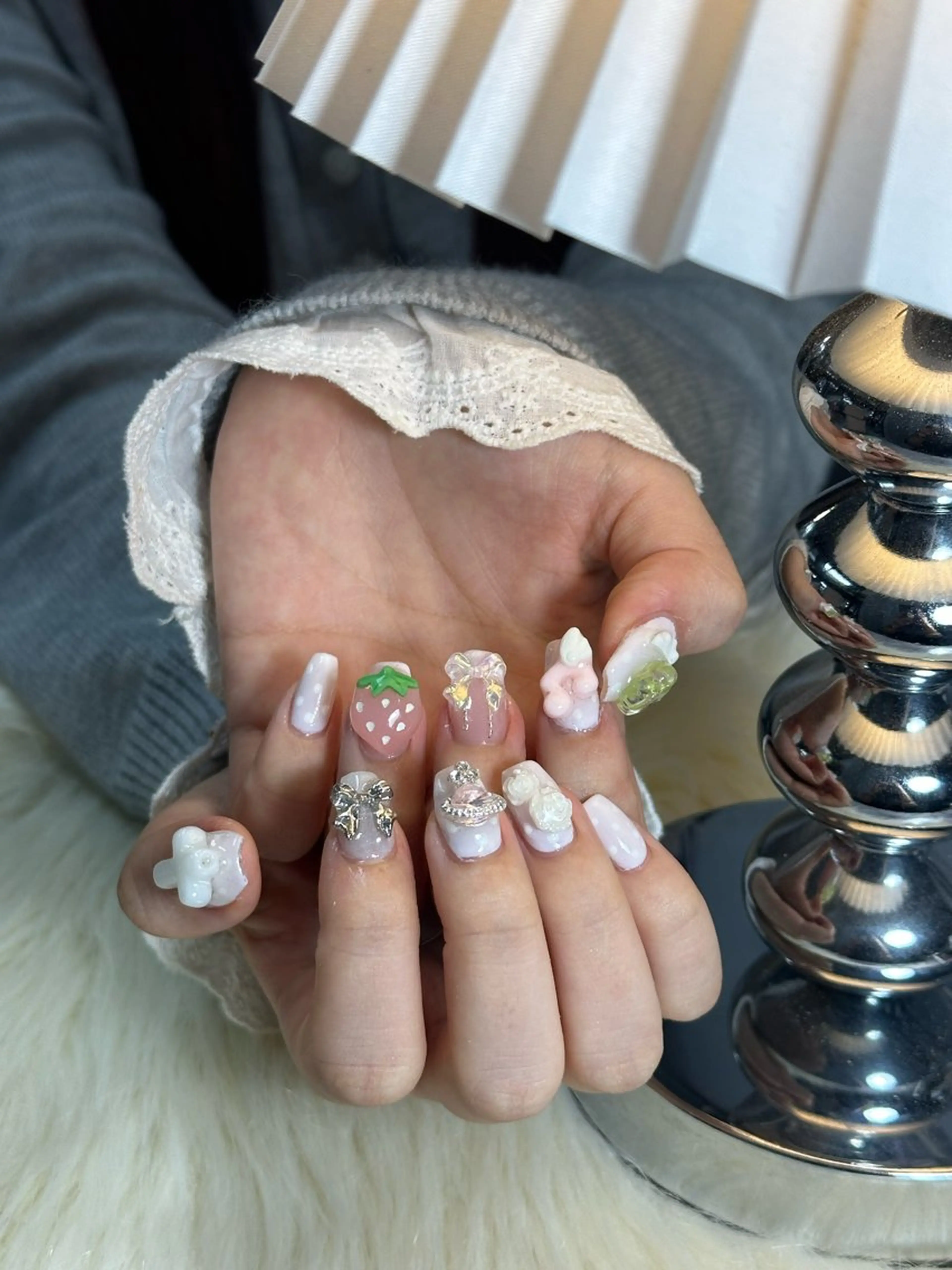 ネイル アートネイル ジェルネイル グラデーション パラジェル ワンホンネイル ハンドネイル if Hair＆Nail Salon所属・IKA /海外ネイル /個性派/ワンホンのネイルデザイン