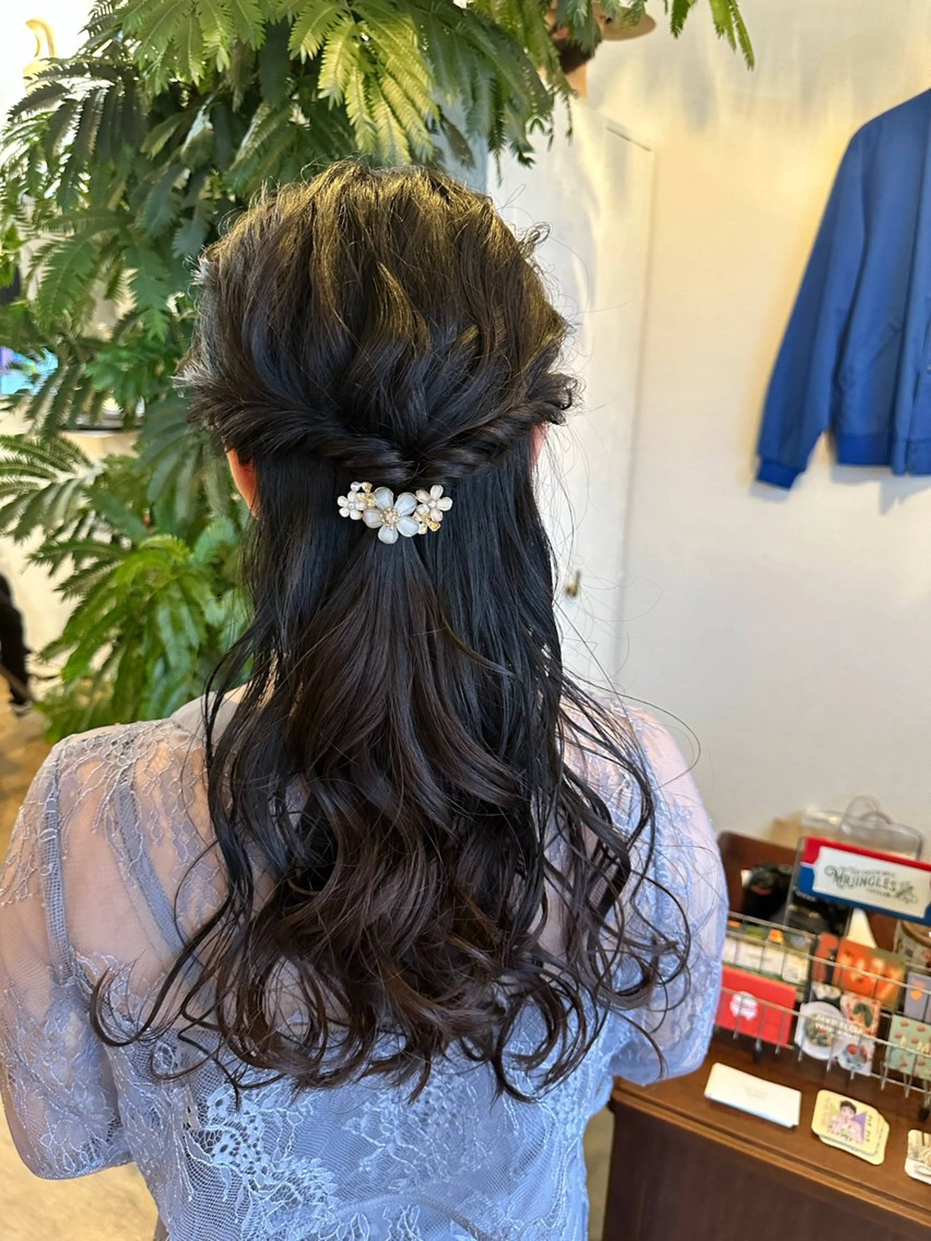 ヘアアレンジ ヘアセット GENE CUTCLUB所属・岩村 夏姫のヘアスタイル