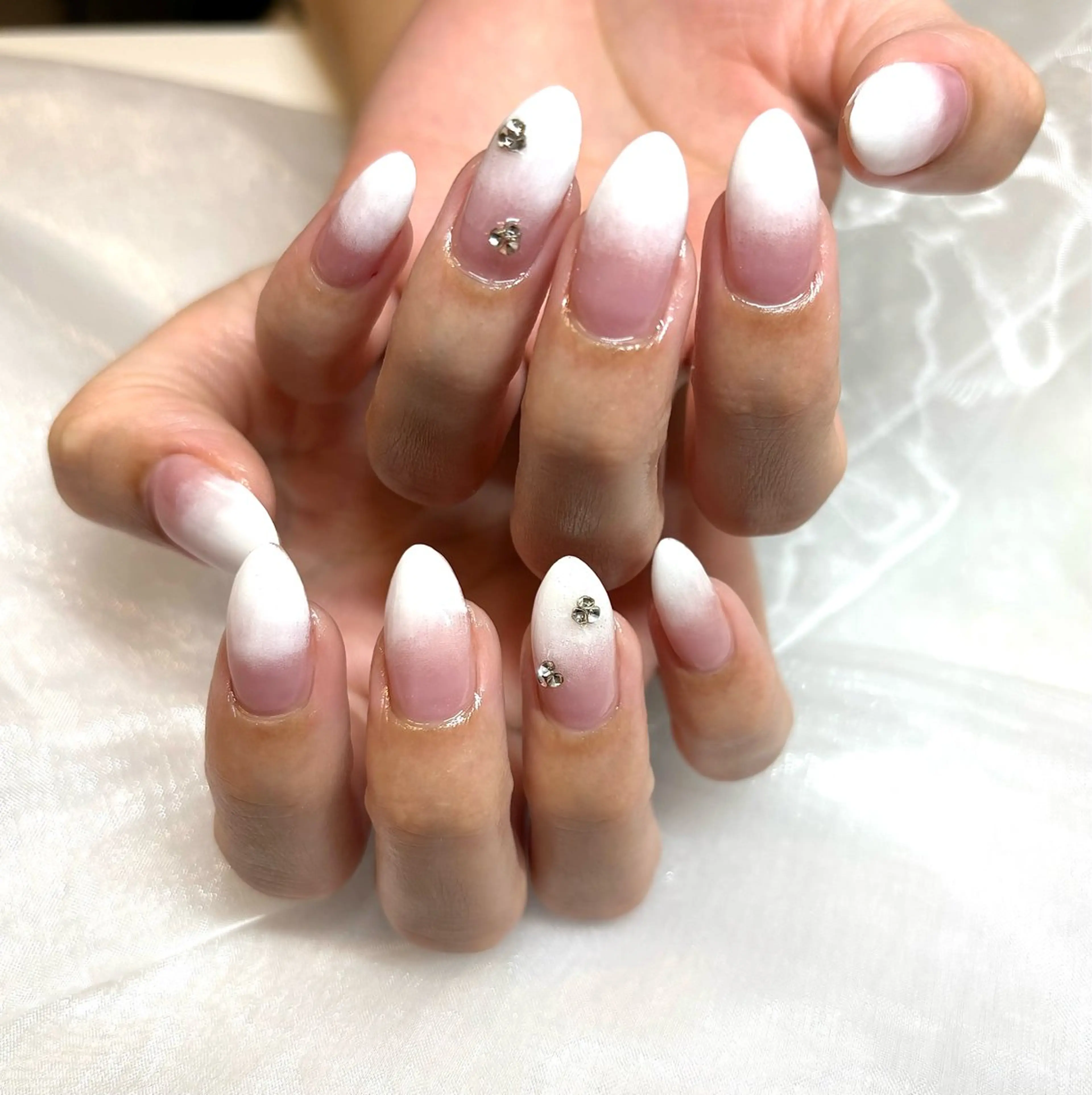 ネイル ハンドネイル solna_ yuのネイルデザイン