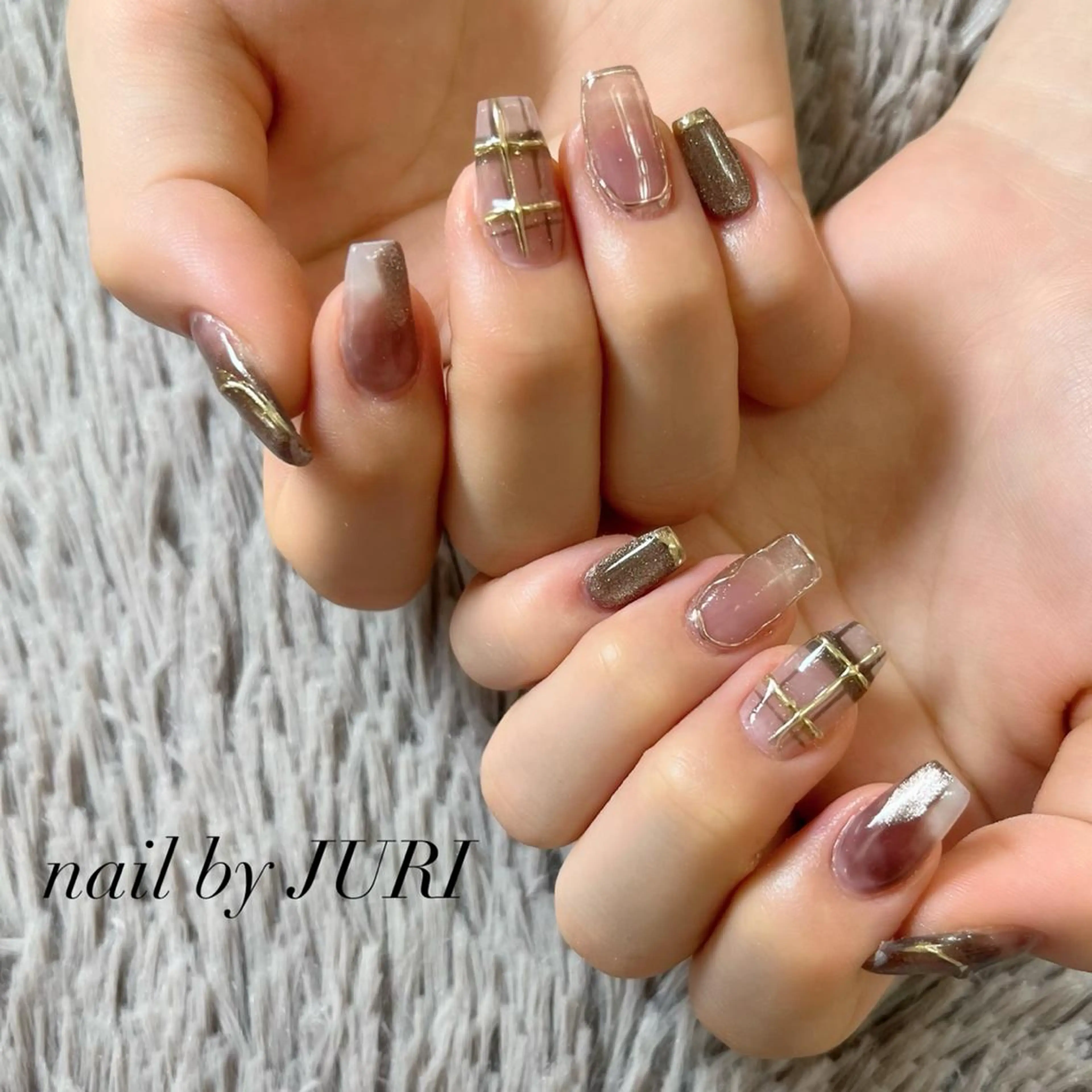 ネイル フットネイル フレンチネイル ジェルネイル ラメ(グリッター) ラメグラデーション NEO Beauty Salon所属・𝐍𝐄𝐎 𝐉𝐔𝐑𝐈のネイルデザイン