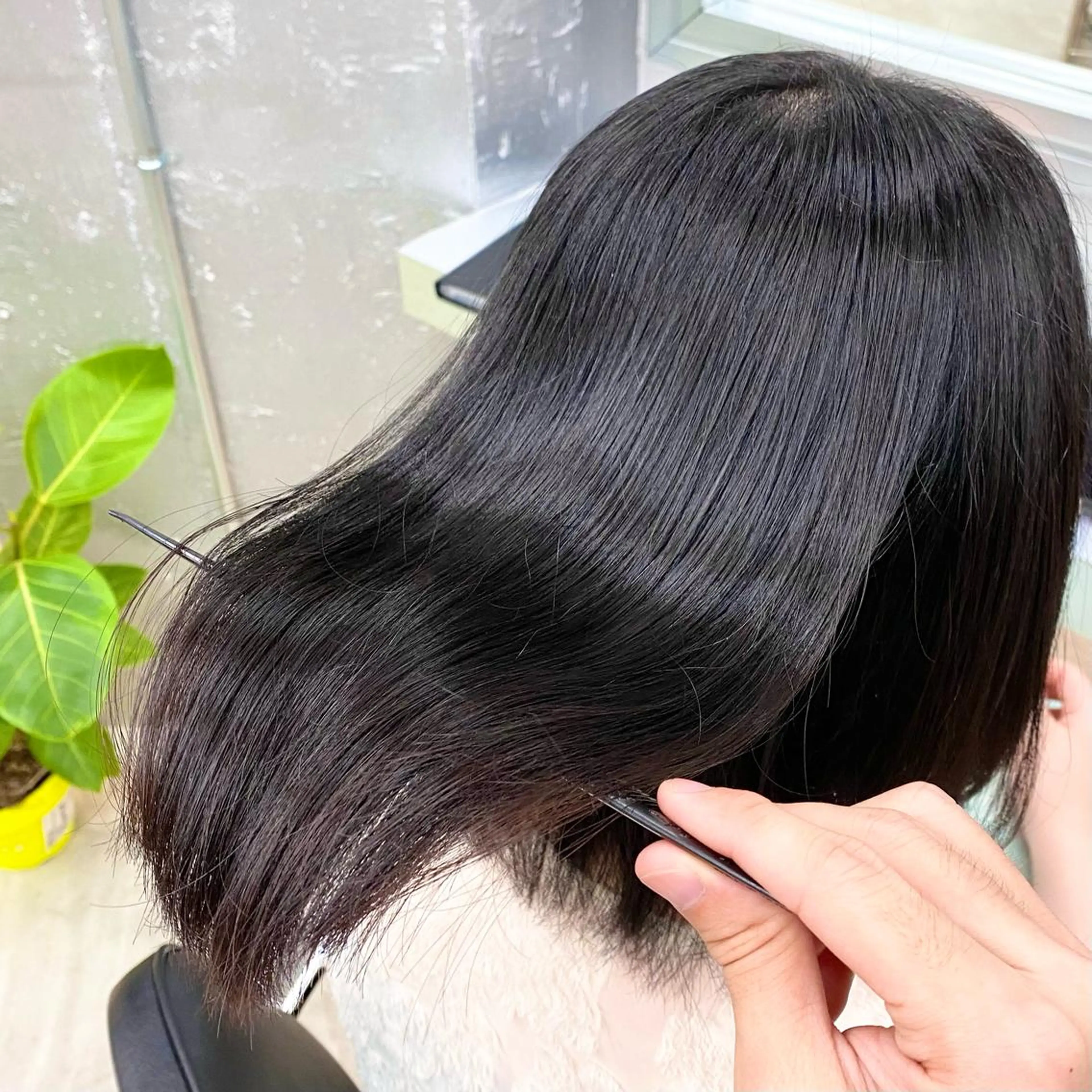 ミディアム パーマ 伸ばしかけ 縮毛矯正 酸性ストレート ストレートパーマ 縮毛矯正 ✨髪質改善職人✨ デザインカラー/若林のヘアスタイル