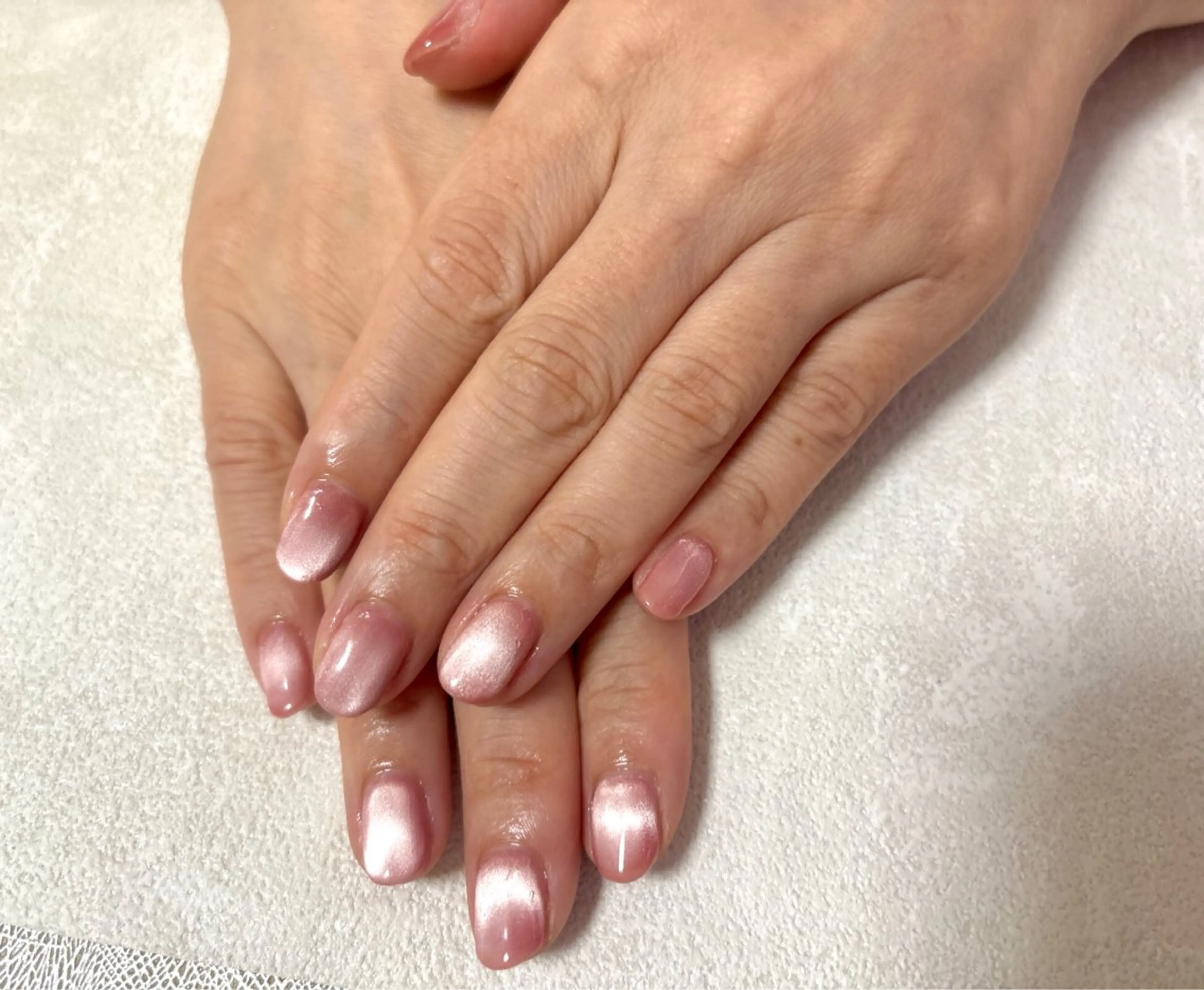 ネイル オーロラネイル フットネイル フレンチネイル ジェルネイル マグネットネイル Mogu nail 二子玉川のネイルデザイン