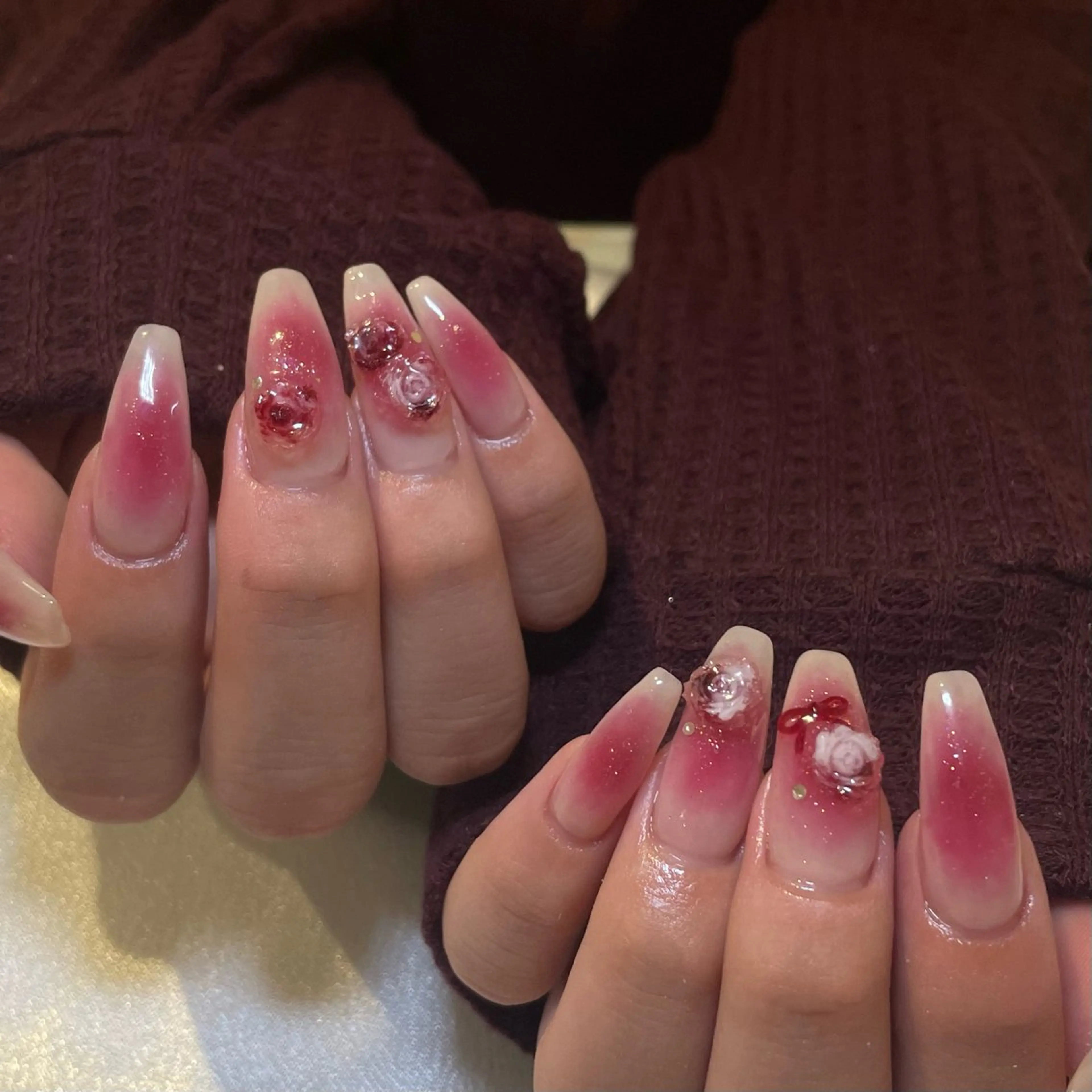 ネイル チークネイル ラメ(グリッター) ハンドネイル NailSalonlua（ルア）所属・Lua🌙ワンホン♡ ギャル♡推し活♡のネイルデザイン