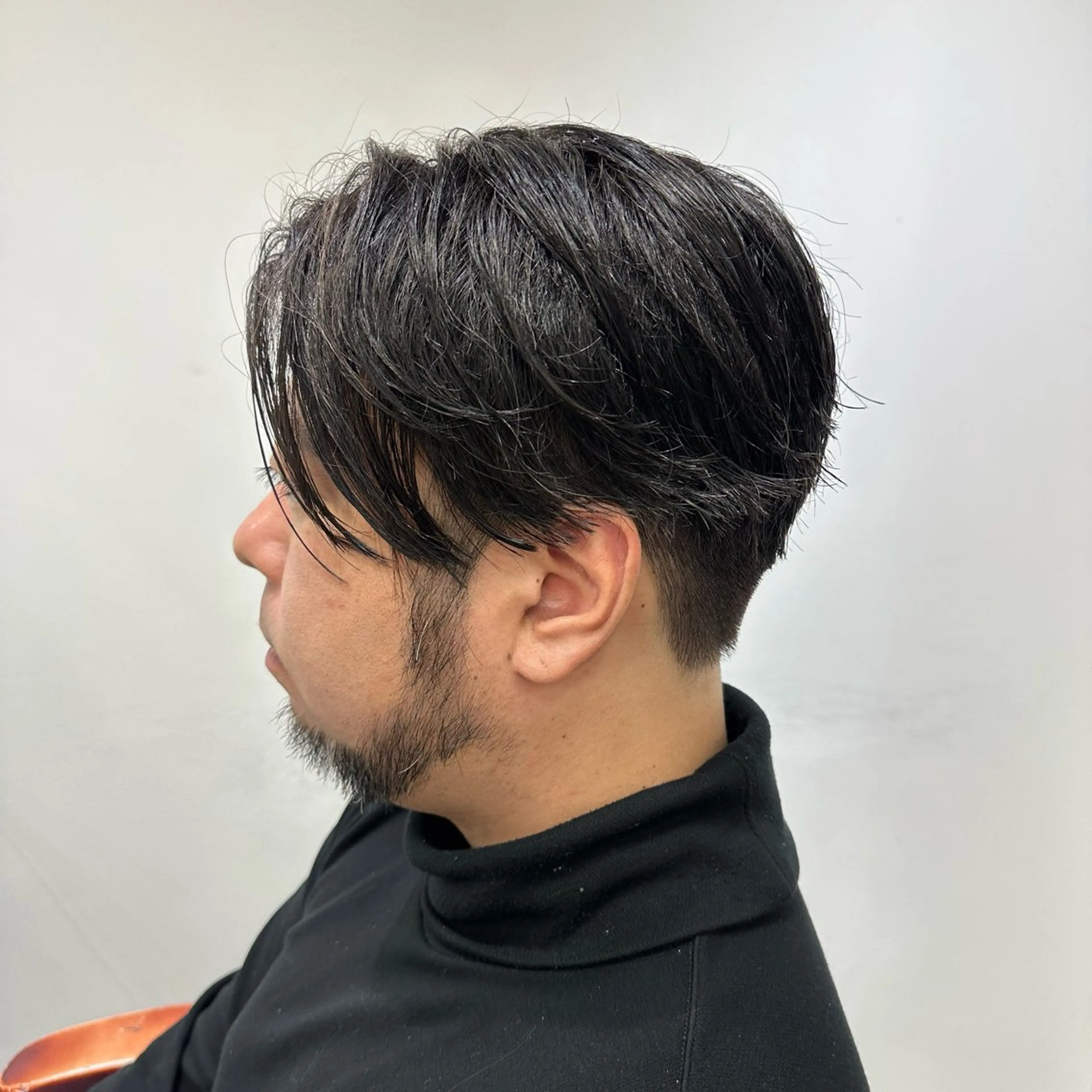 カラー メンズ メンズパーマ 波巻きパーマ ボブ/レイヤー/透明 感カラー/dai🌿のヘアスタイル