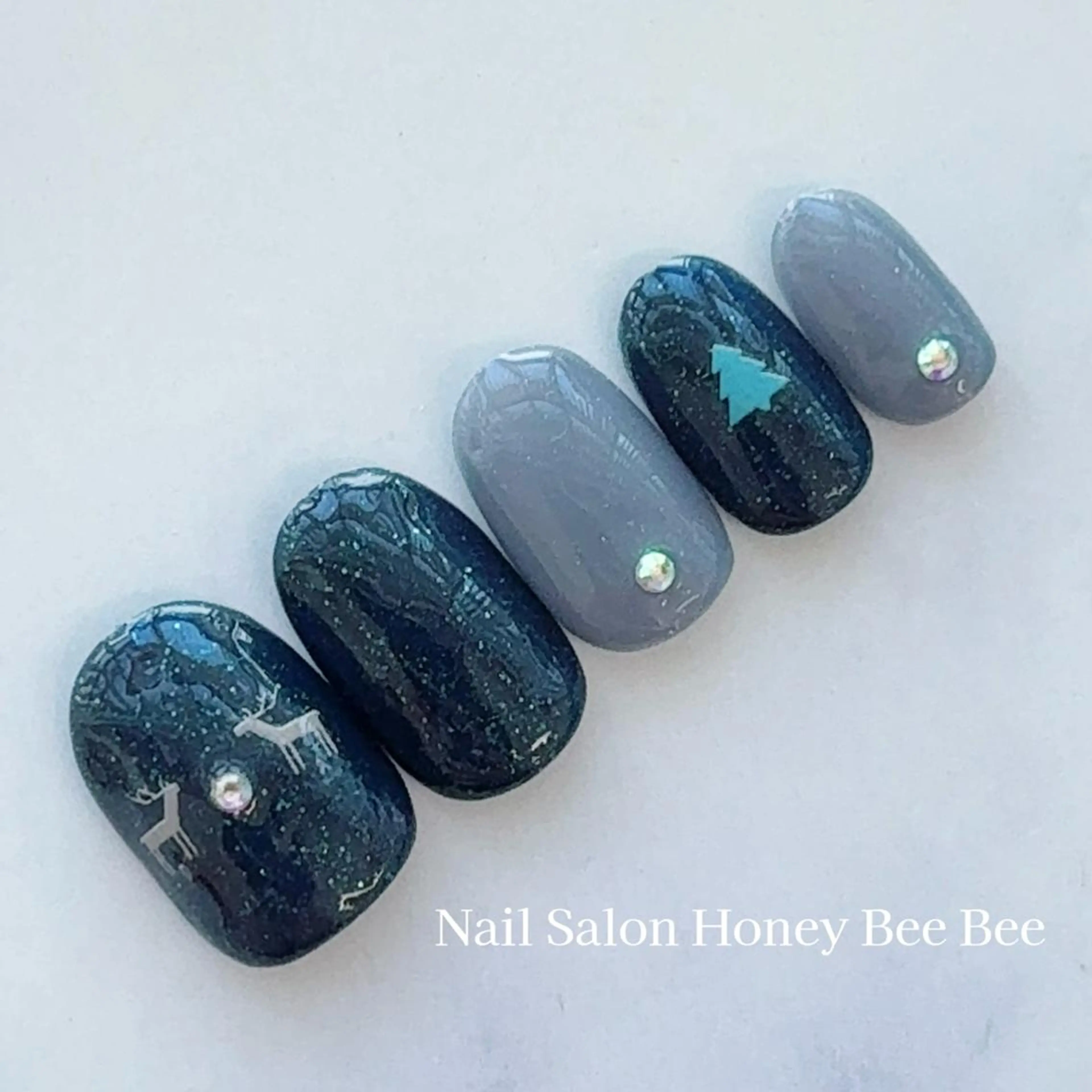 ネイル Nail salon Honey Beeのネイルデザイン