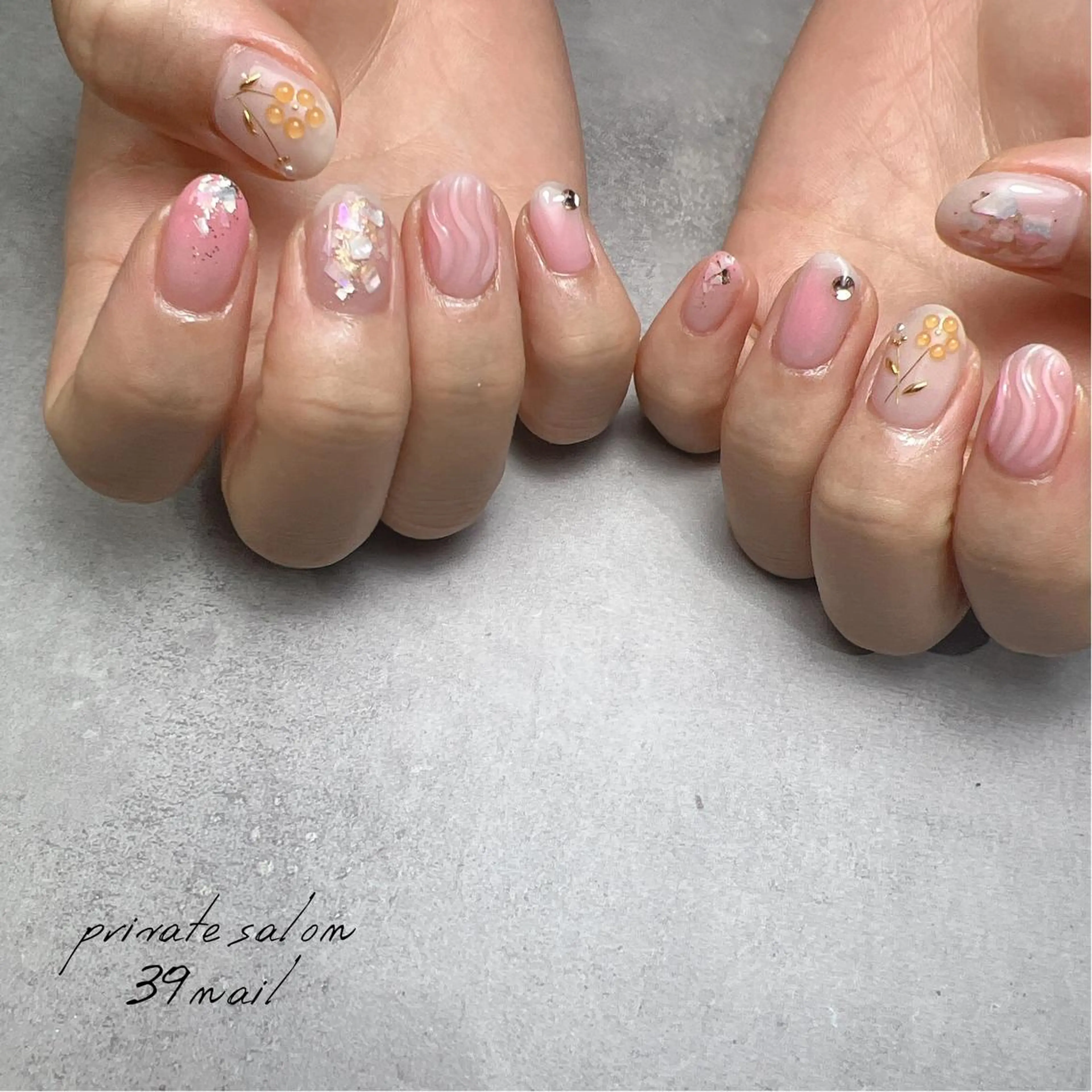 ミディアム ネイル ハンドネイル 京橋 【39nail】のネイルデザイン