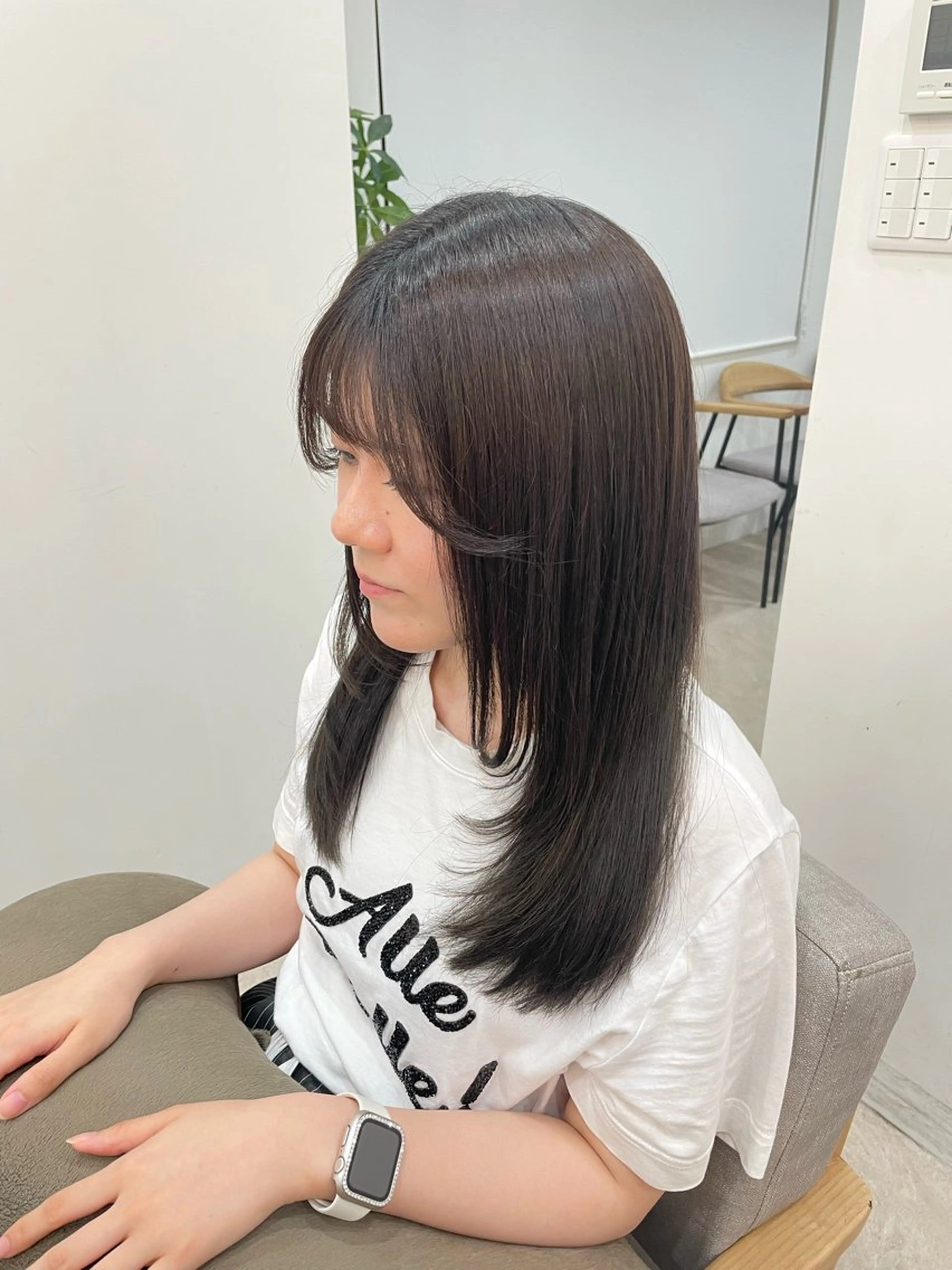 セミロング レイヤーカット カット ヘアカラー ☁️ ナツキ  ☁️のヘアスタイル