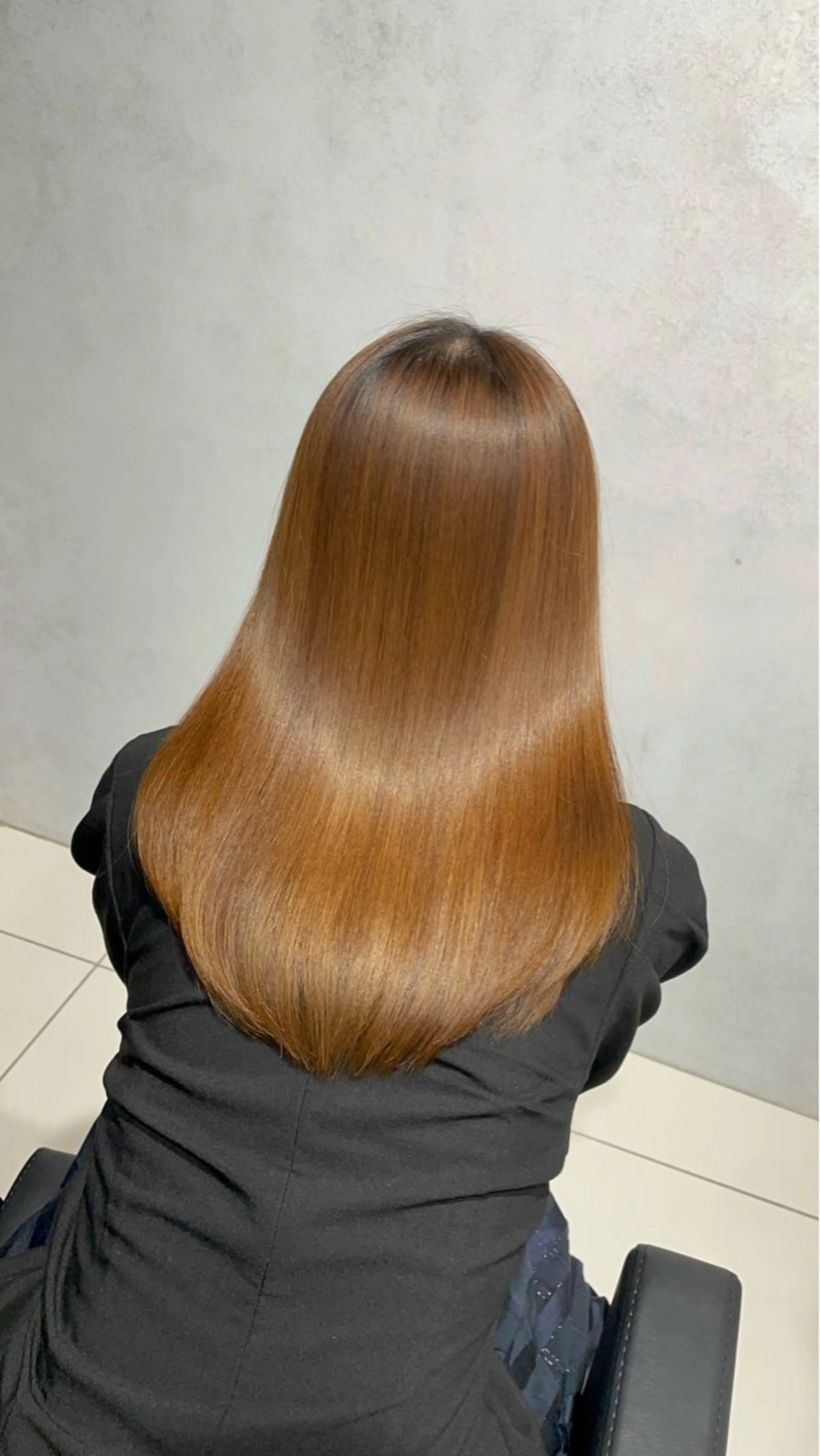 セミロング カット 縮毛矯正 トリートメント ヘッドスパ ✨髪質改善✨美髪 矯正🫧小泉のヘアスタイル